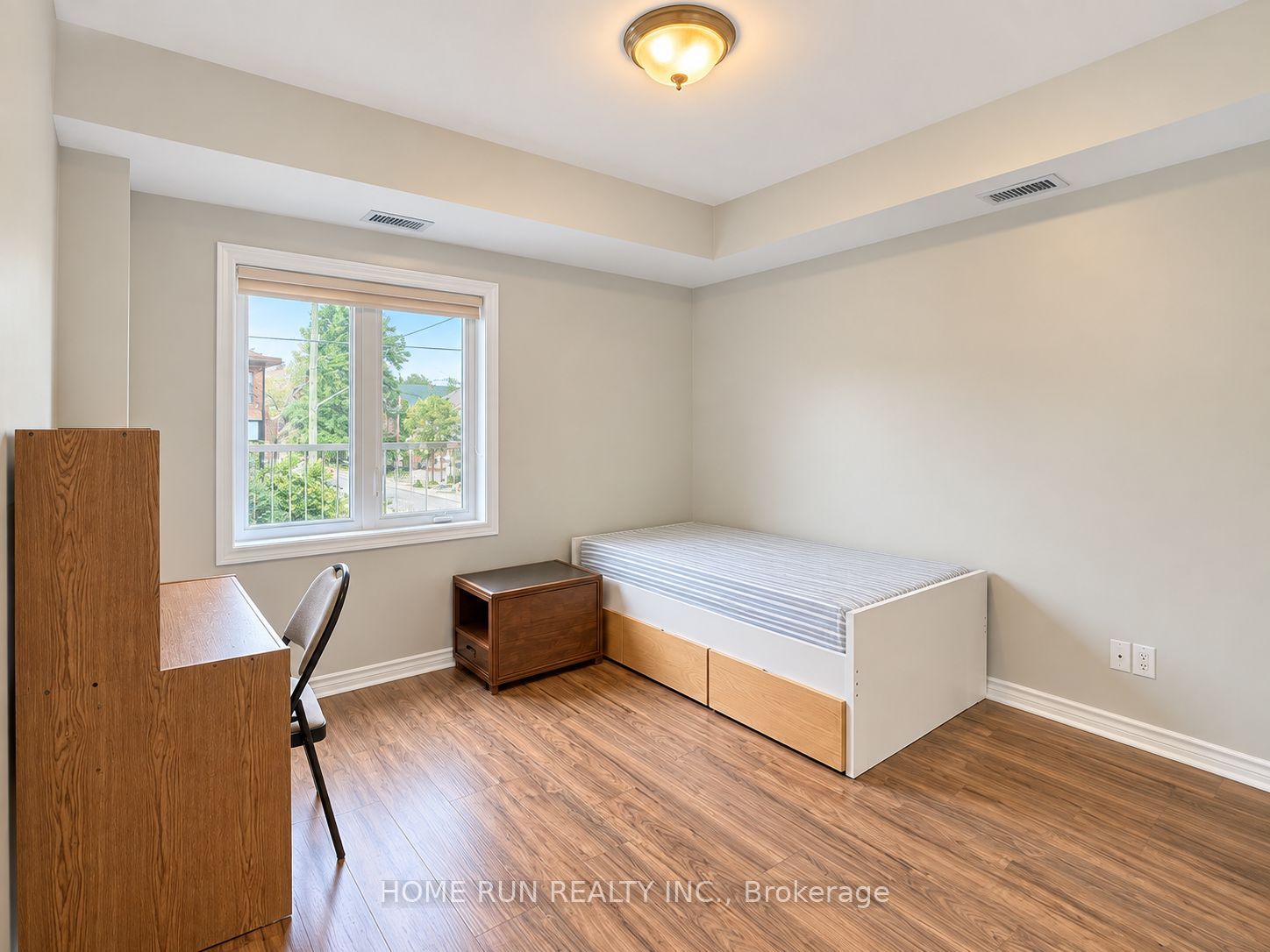 100 Blackburn Avenue Property Photo 19