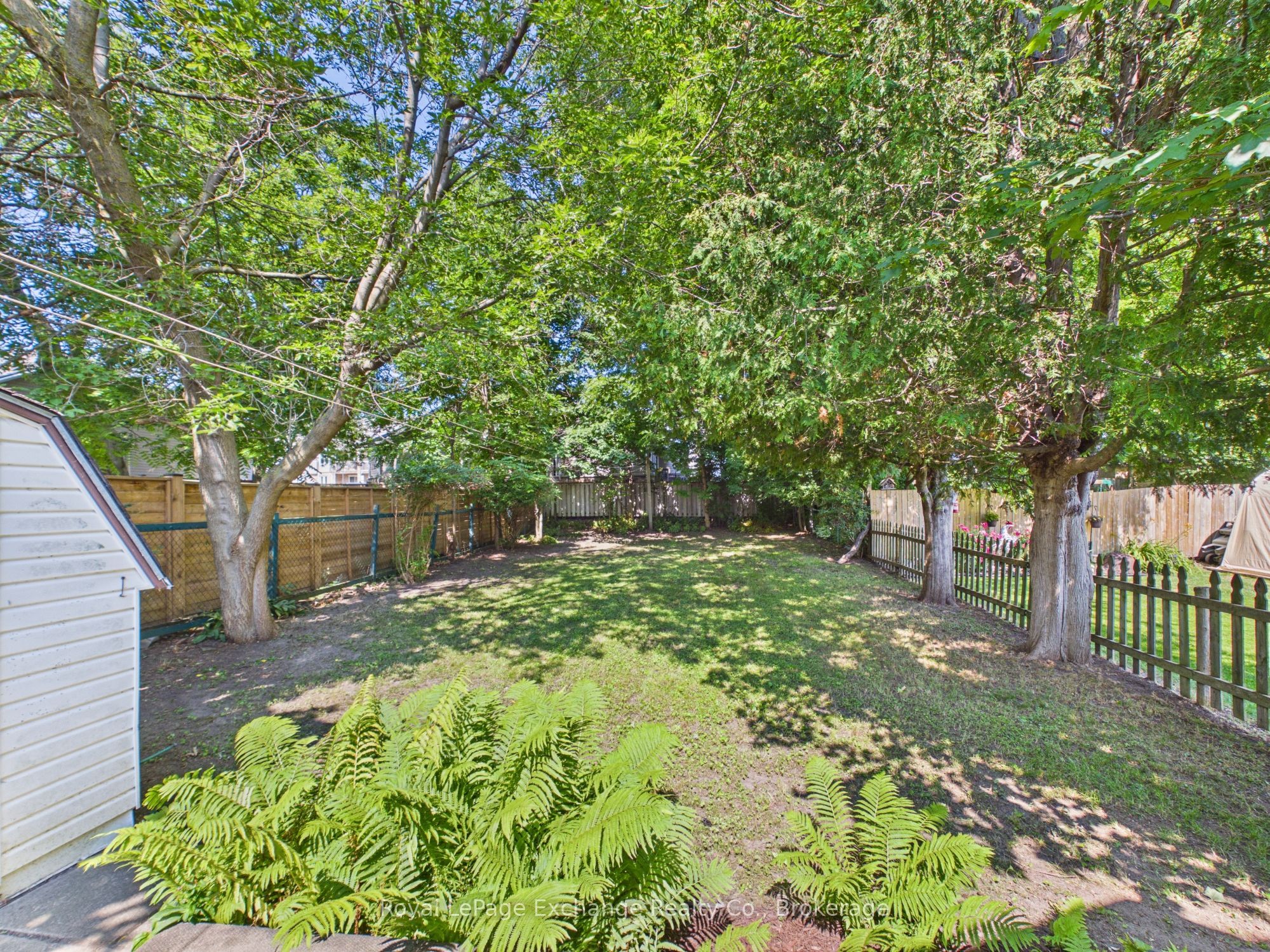 856 Olde Victoria Street Property Photo 14