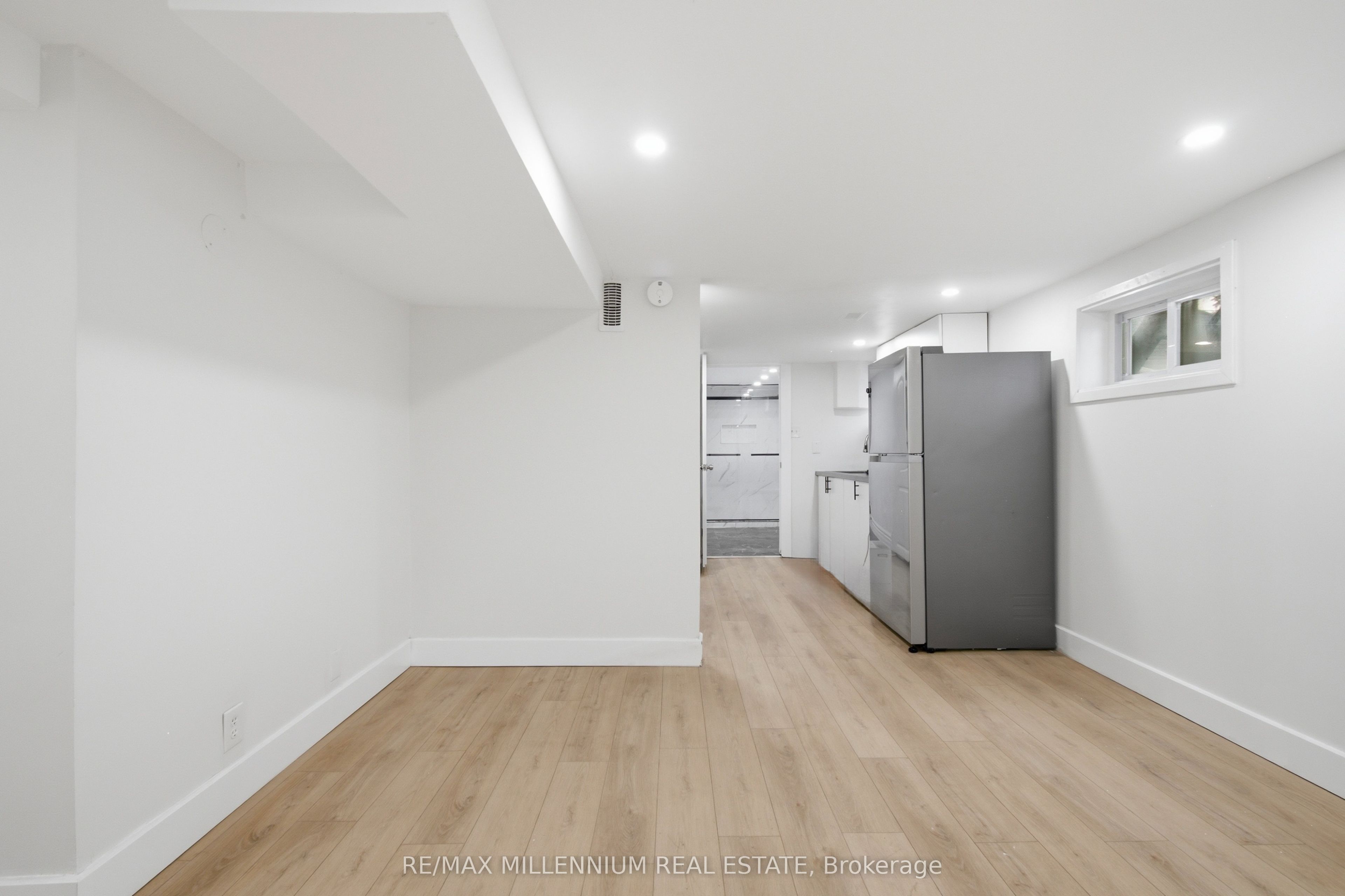 2269-71 Howard Avenue Property Photo 47