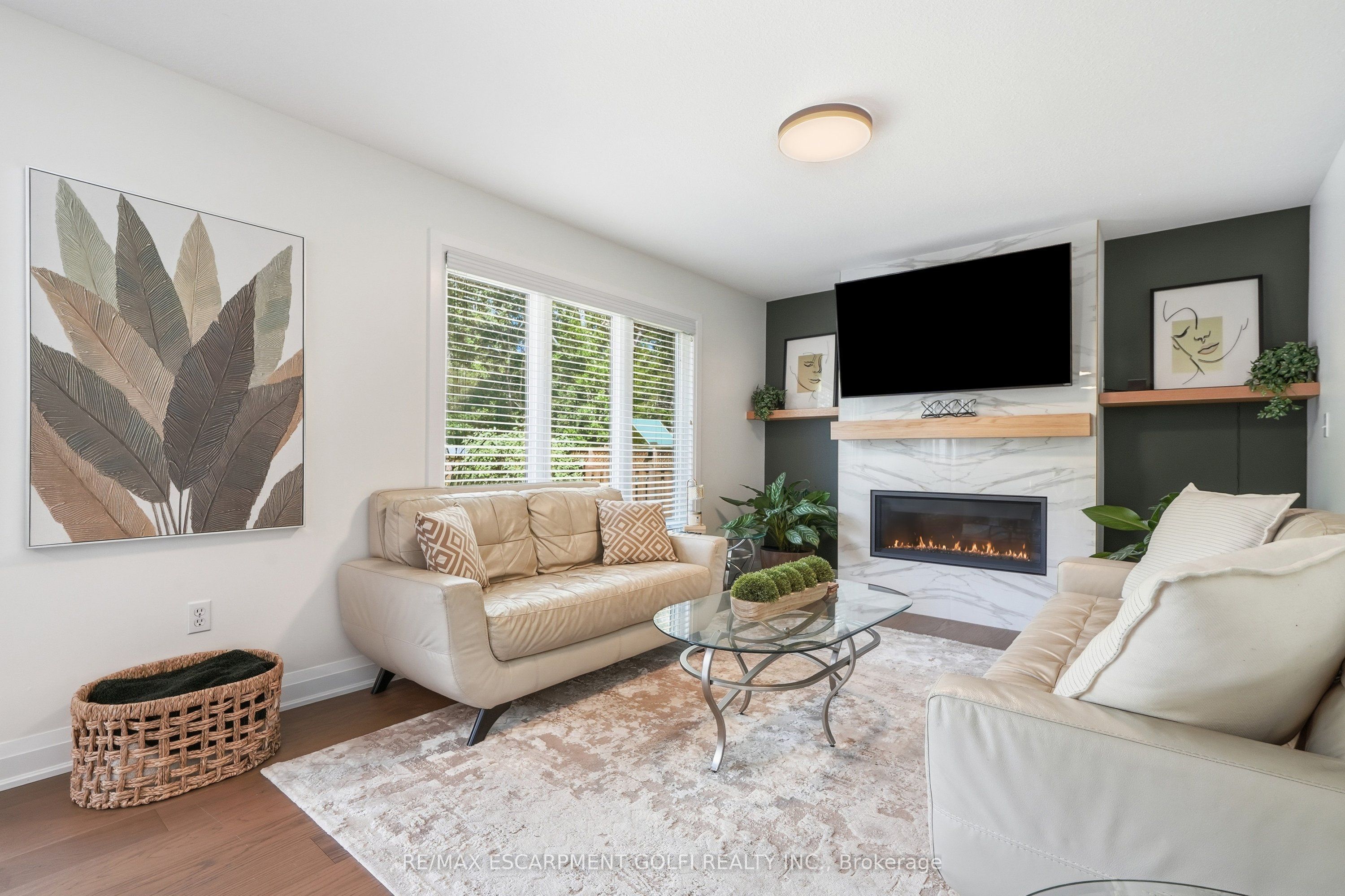 325 Foxtail Avenue Property Photo 16