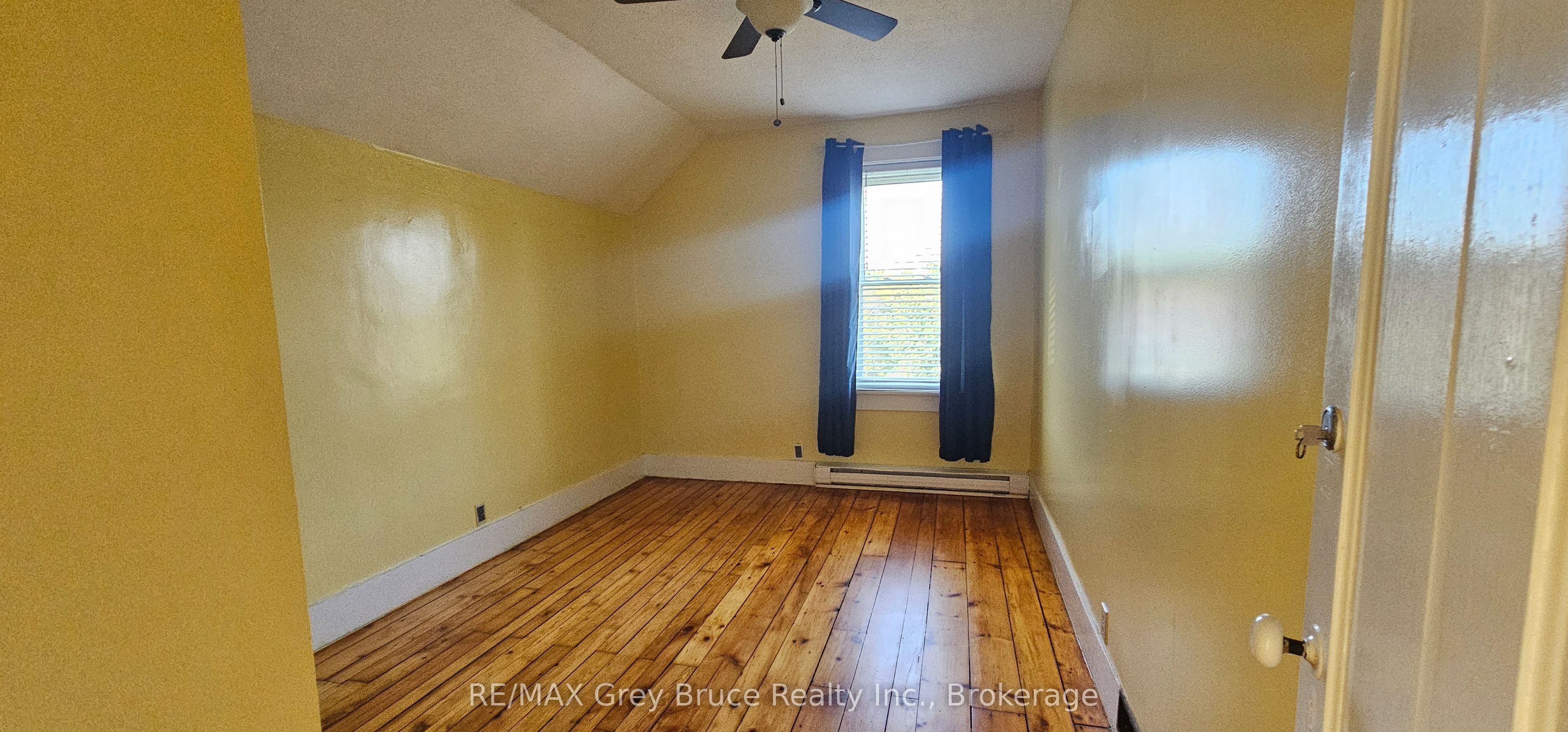 8 Helen Street Property Photo 21