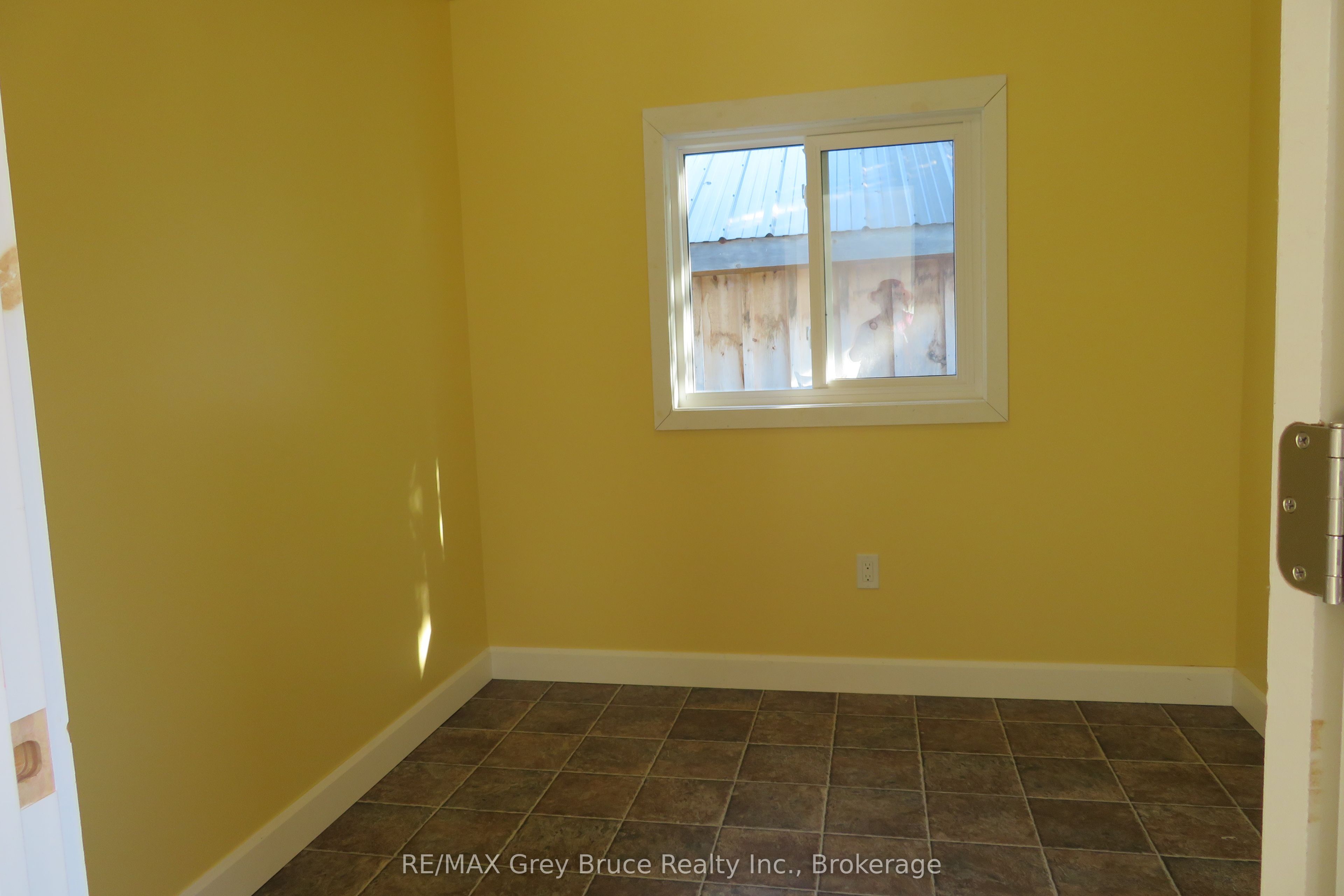 8 Helen Street Property Photo 26