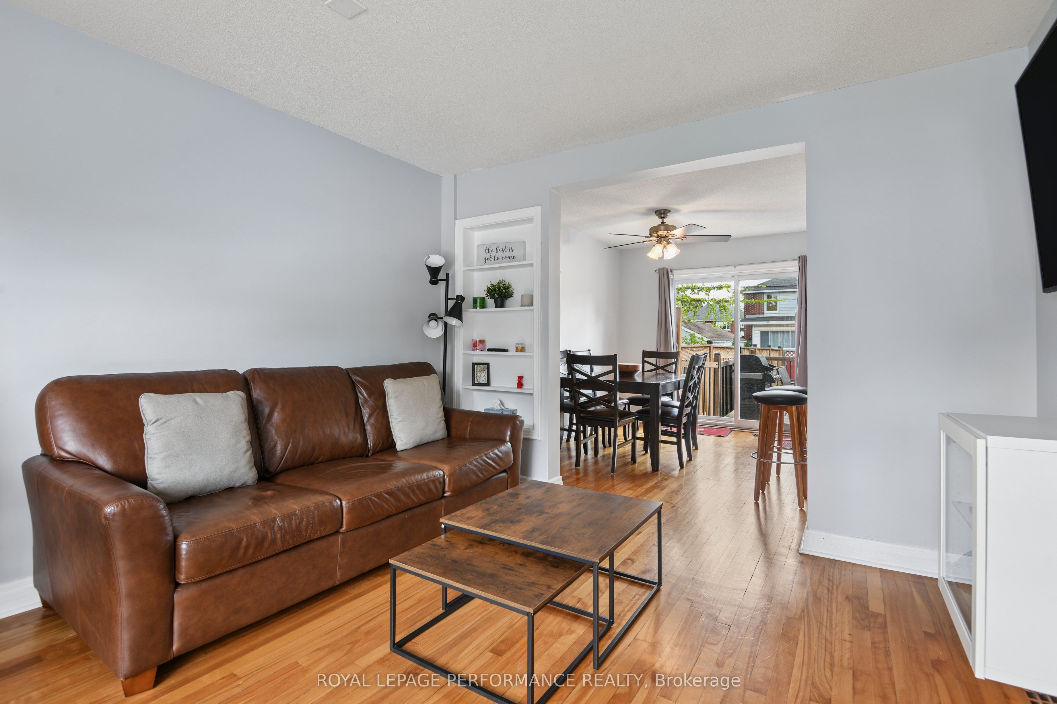 2423 Clementine Boulevard Property Photo 11