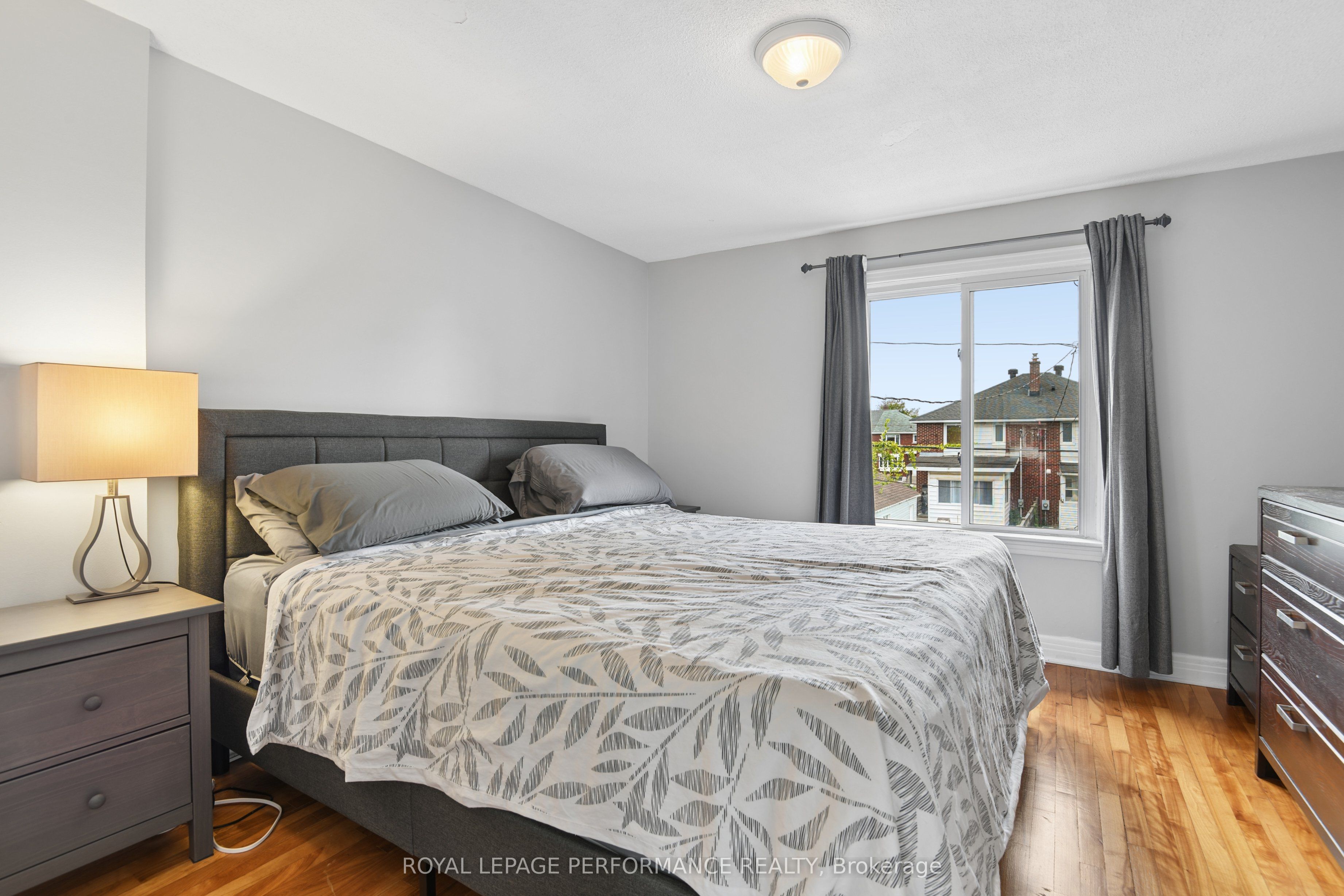 2423 Clementine Boulevard Property Photo 16