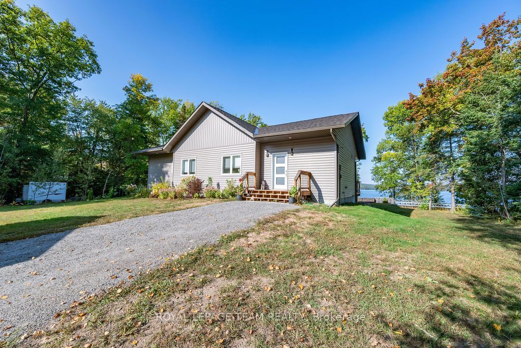 42153 Combermere Road Property Photo 12