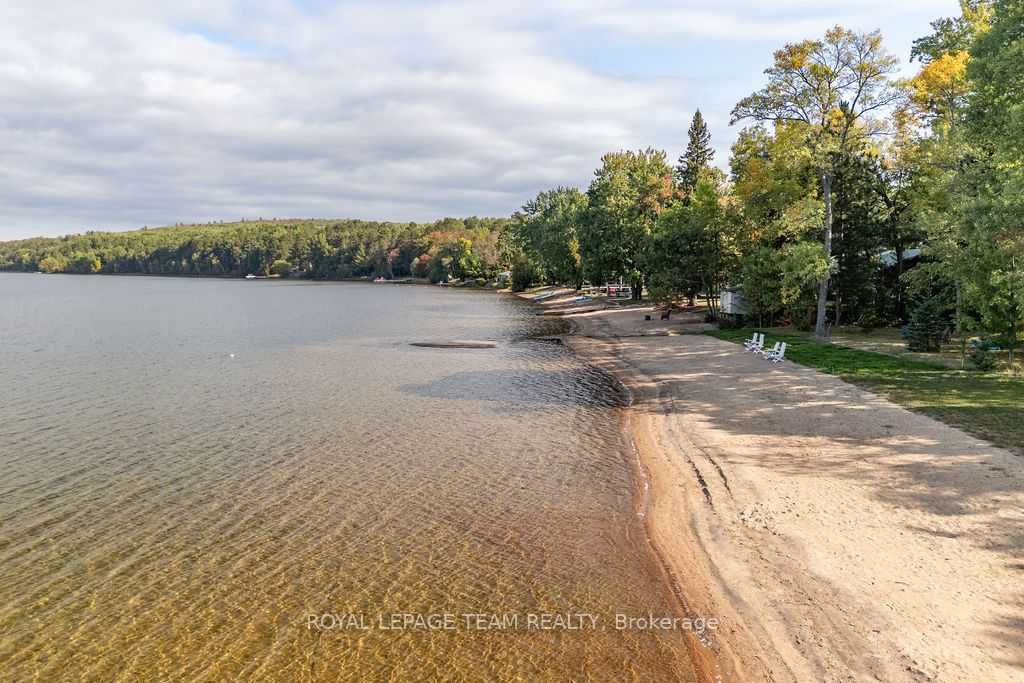 42153 Combermere Road Property Photo 18