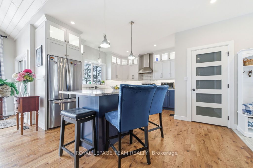 42153 Combermere Road Property Photo 25