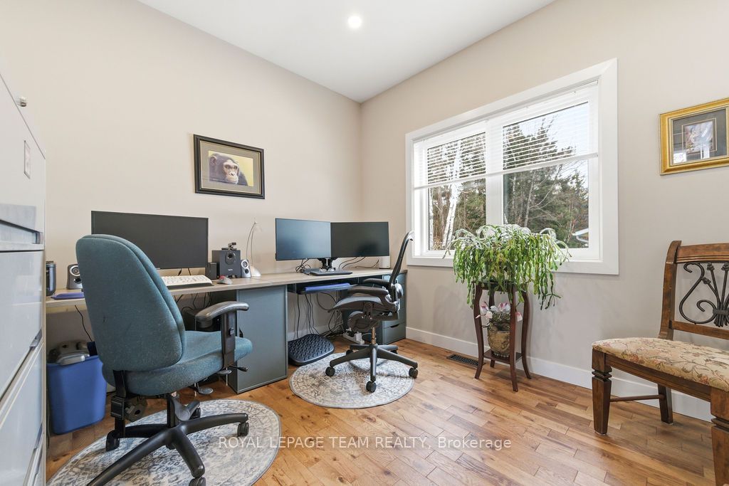 42153 Combermere Road Property Photo 47