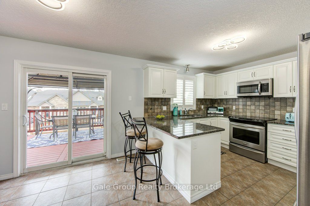 386 Fairway Road Property Photo 12