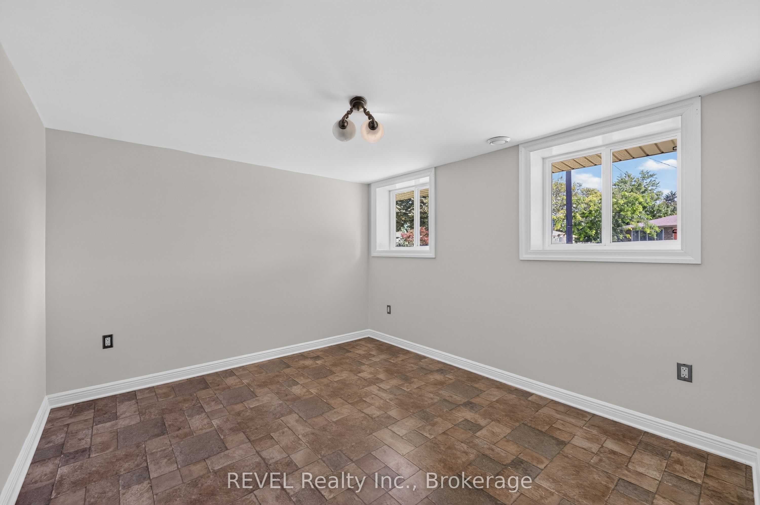 17 Ramsey Street Property Photo 21