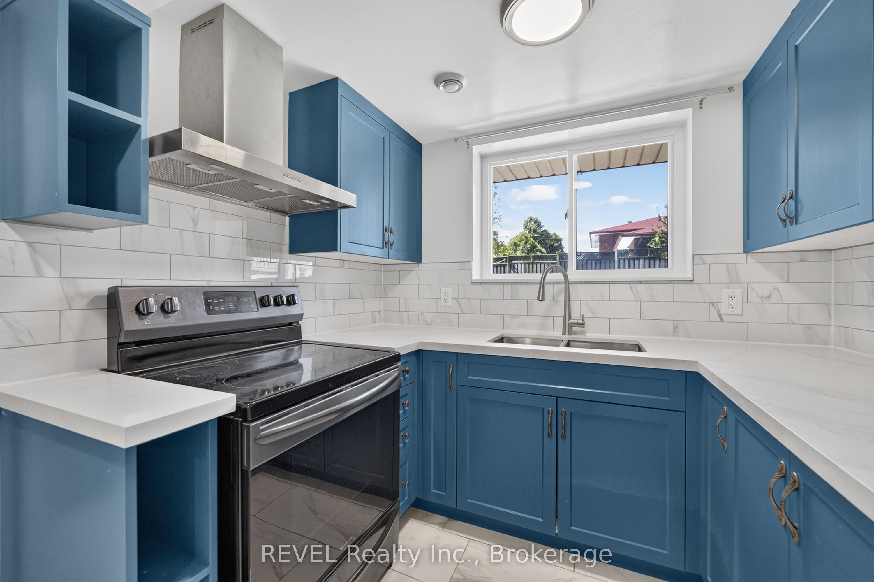 17 Ramsey Street Property Photo 28