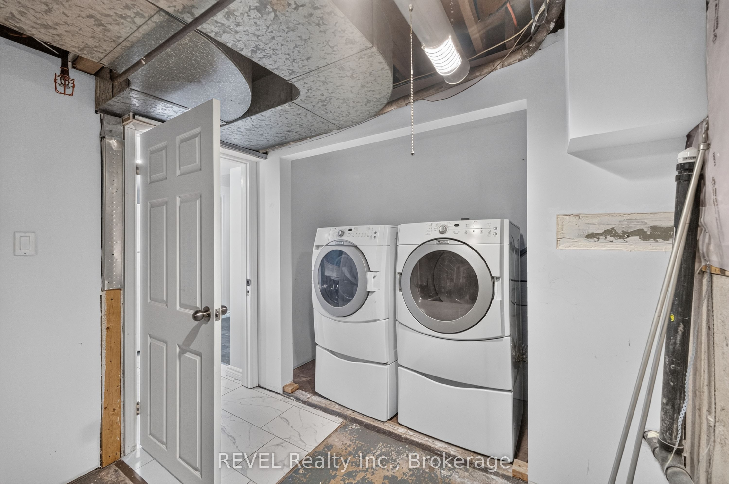 17 Ramsey Street Property Photo 29