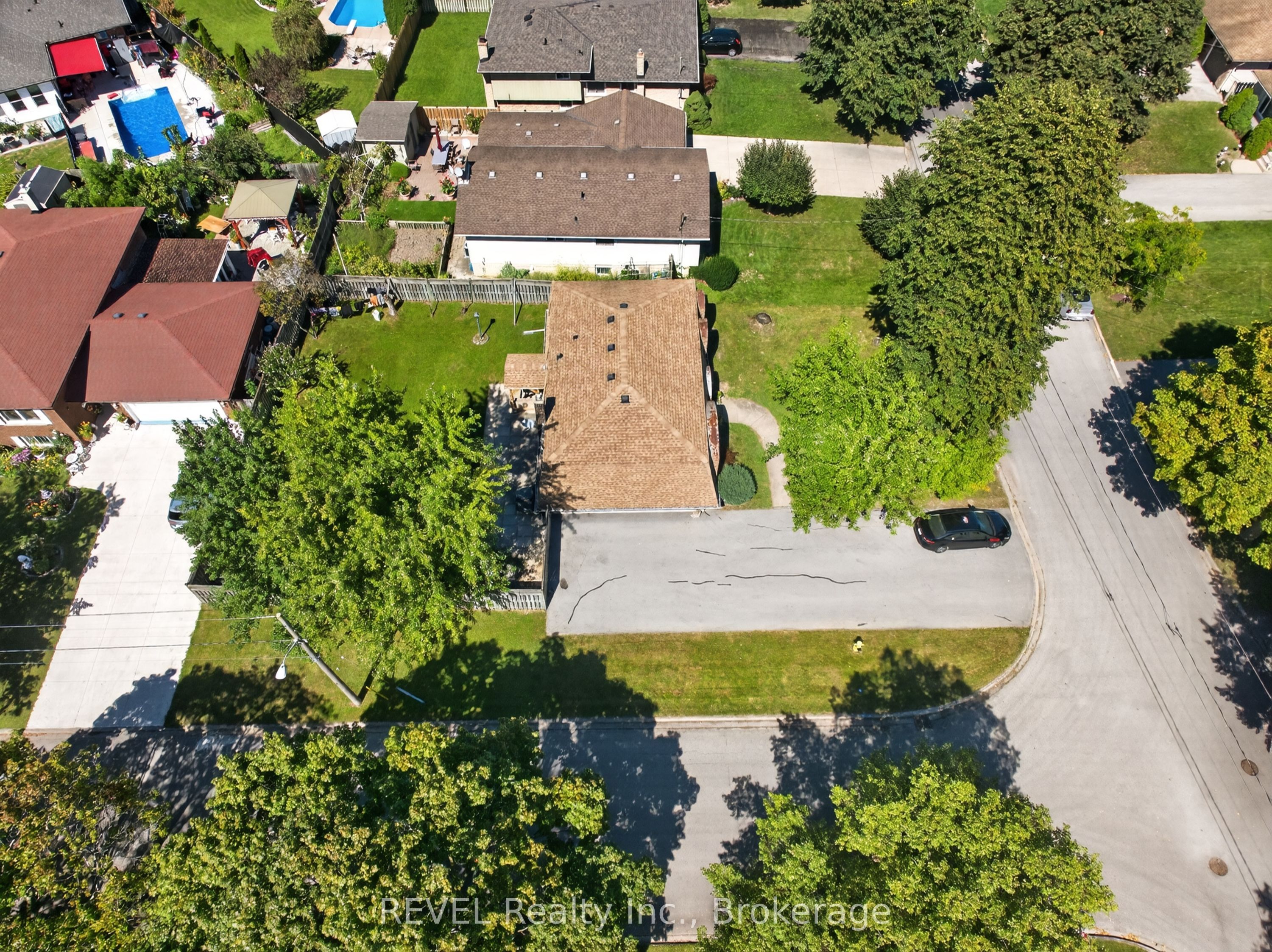 17 Ramsey Street Property Photo 30