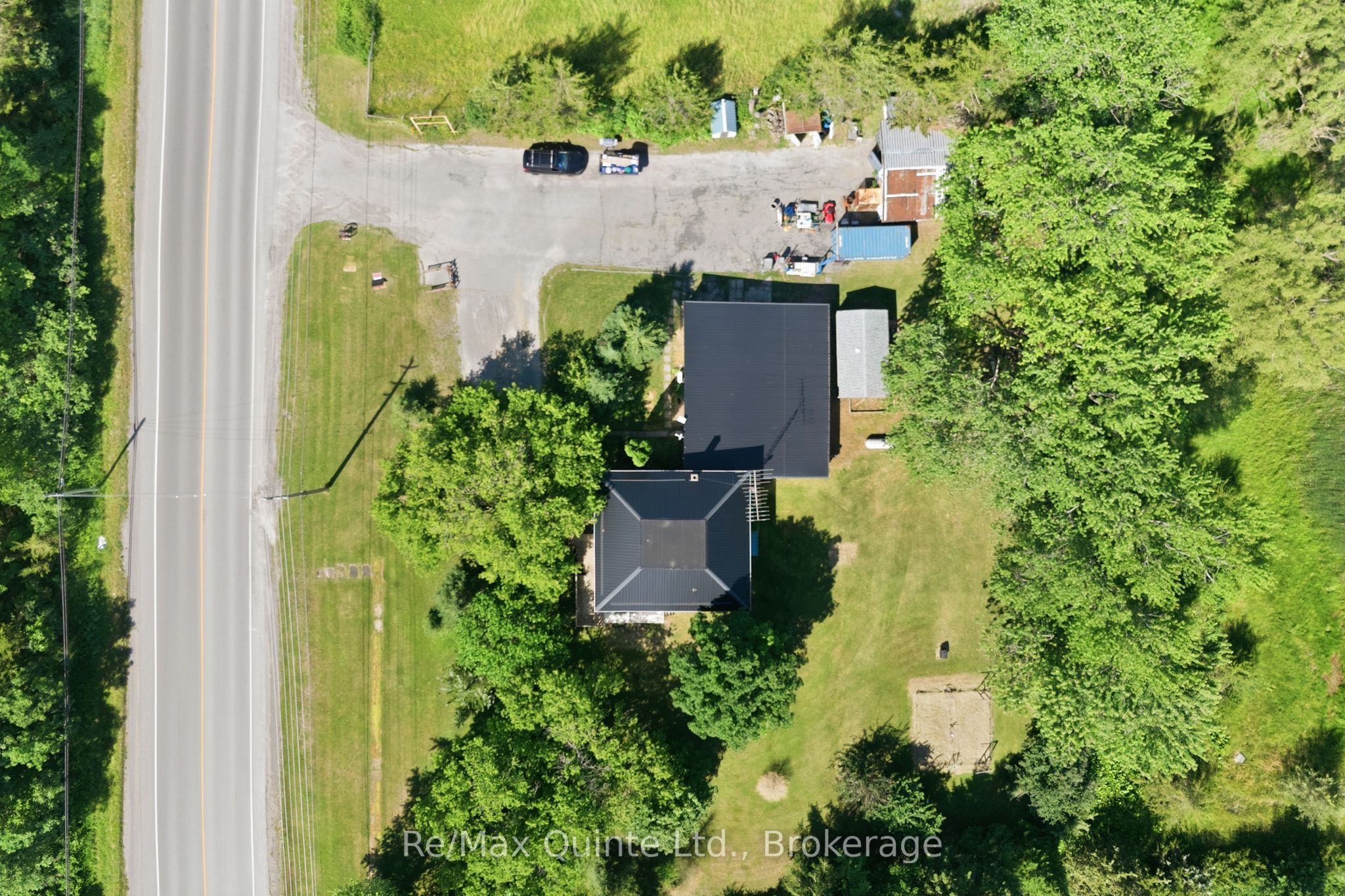 4611 Old Highway 2 Property Photo 1