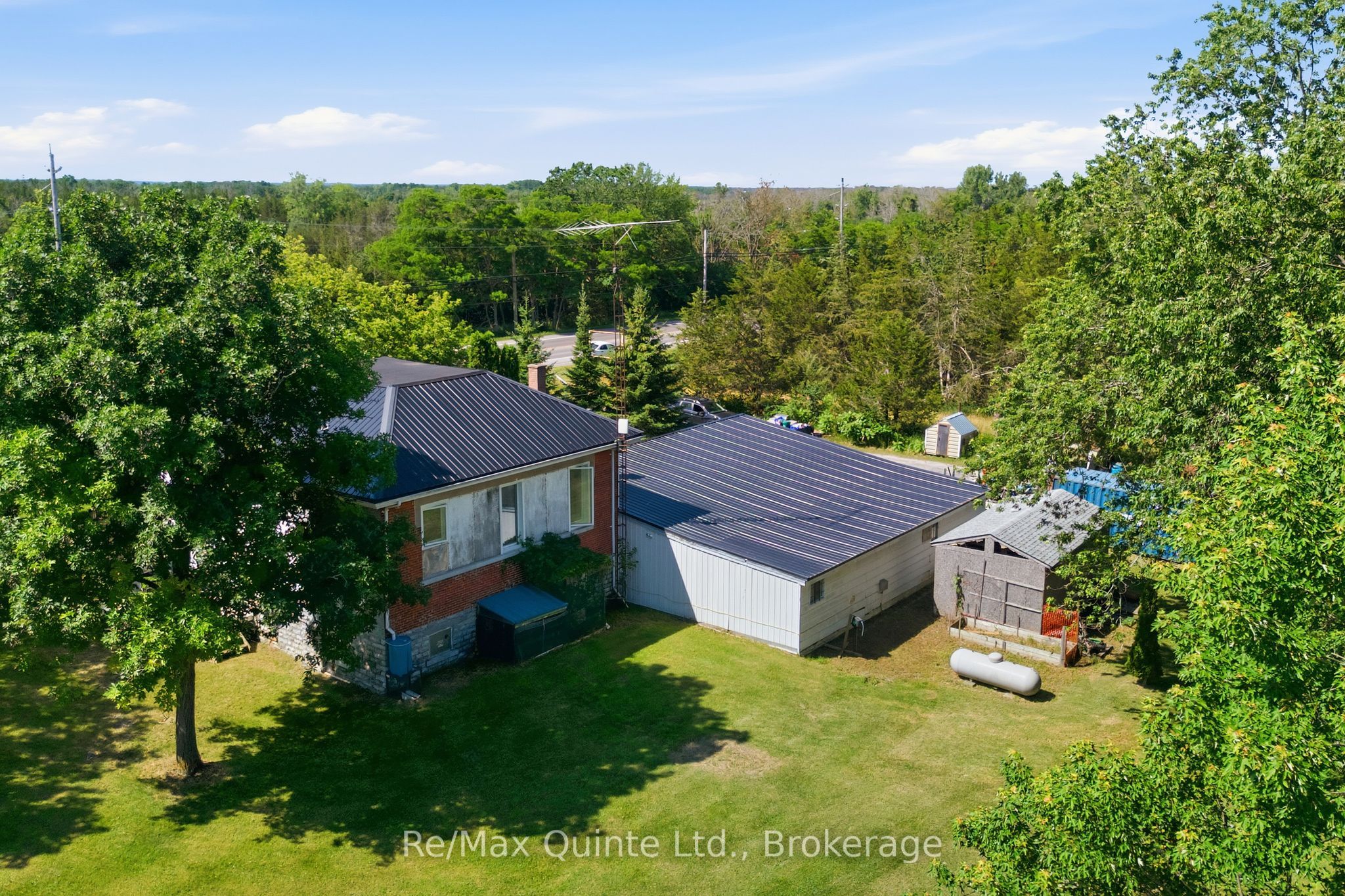4611 Old Highway 2 Property Photo 5