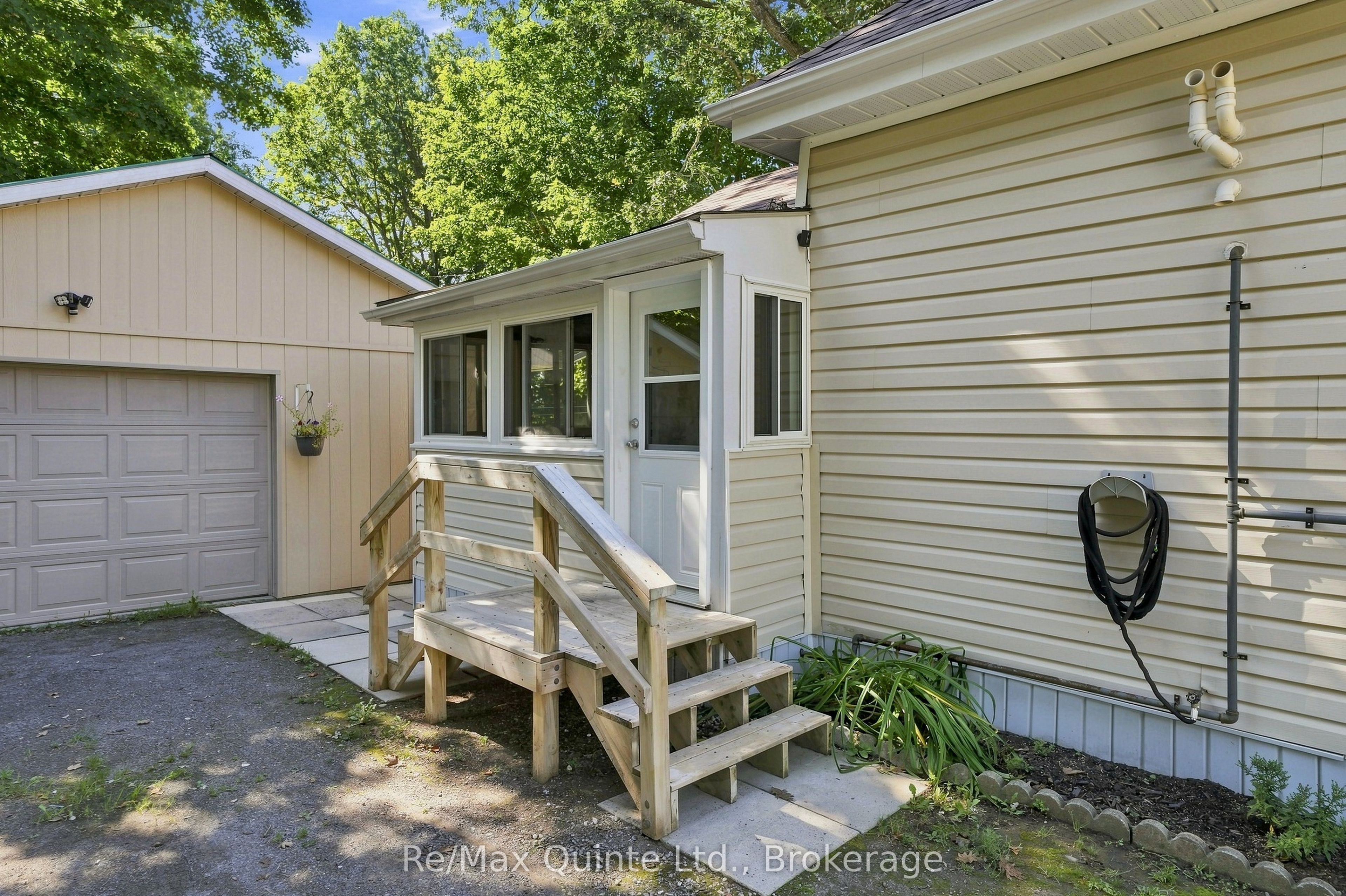 38 Madoc Street Property Photo 25