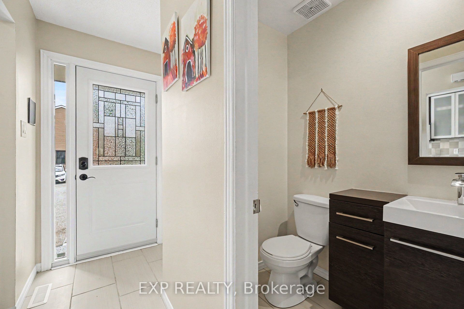 2030 Kelden Crescent 35 Property Photo 3