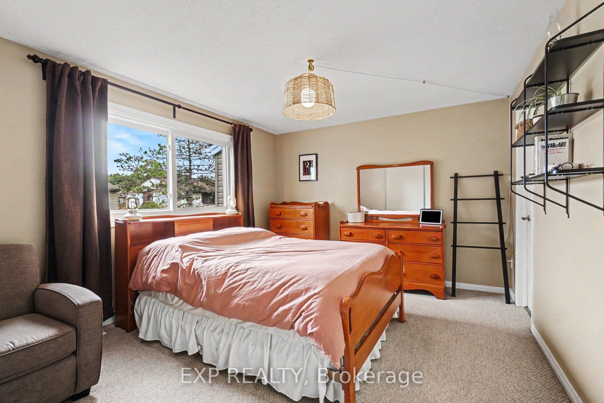 2030 Kelden Crescent 35 Property Photo 18