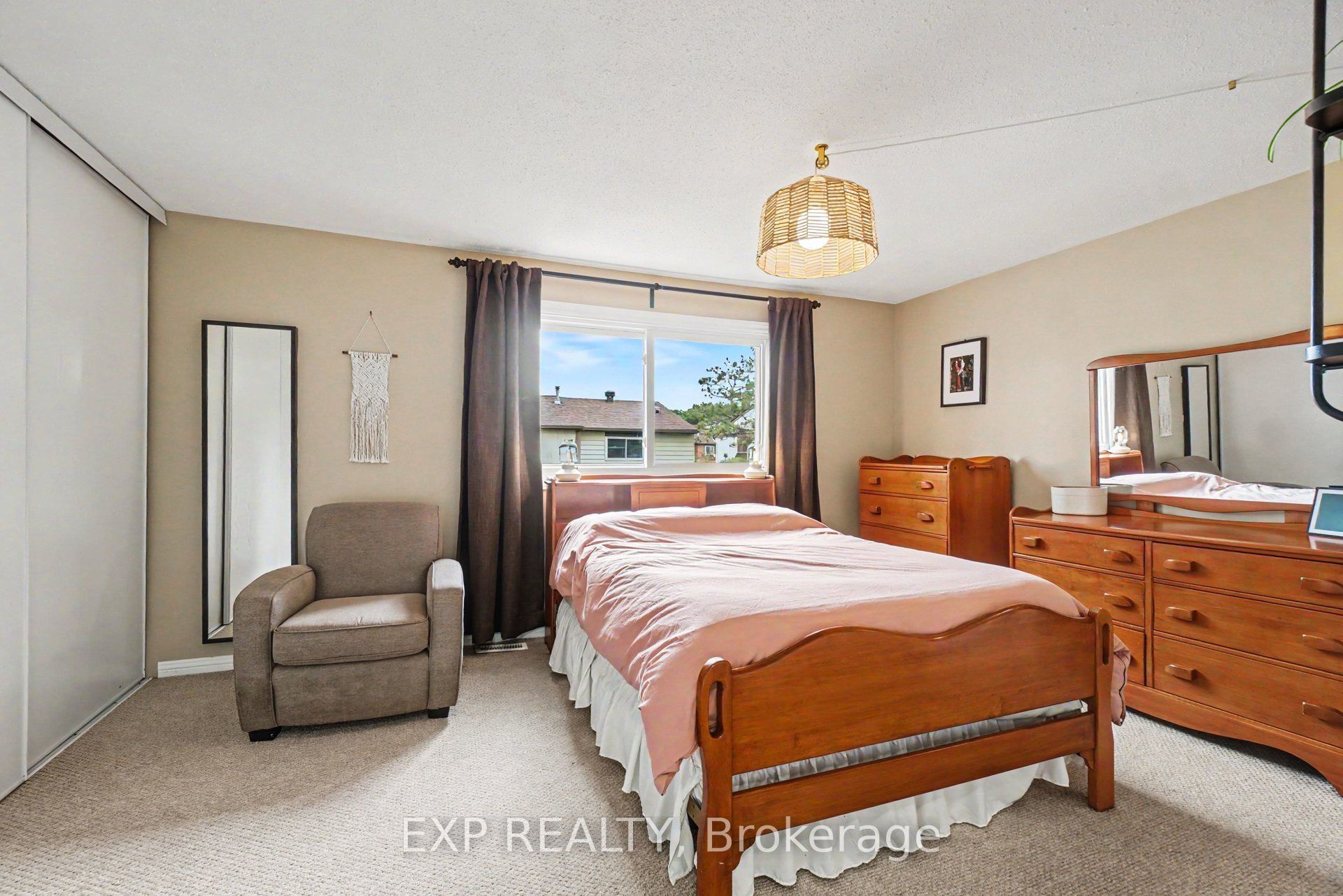 2030 Kelden Crescent 35 Property Photo 19