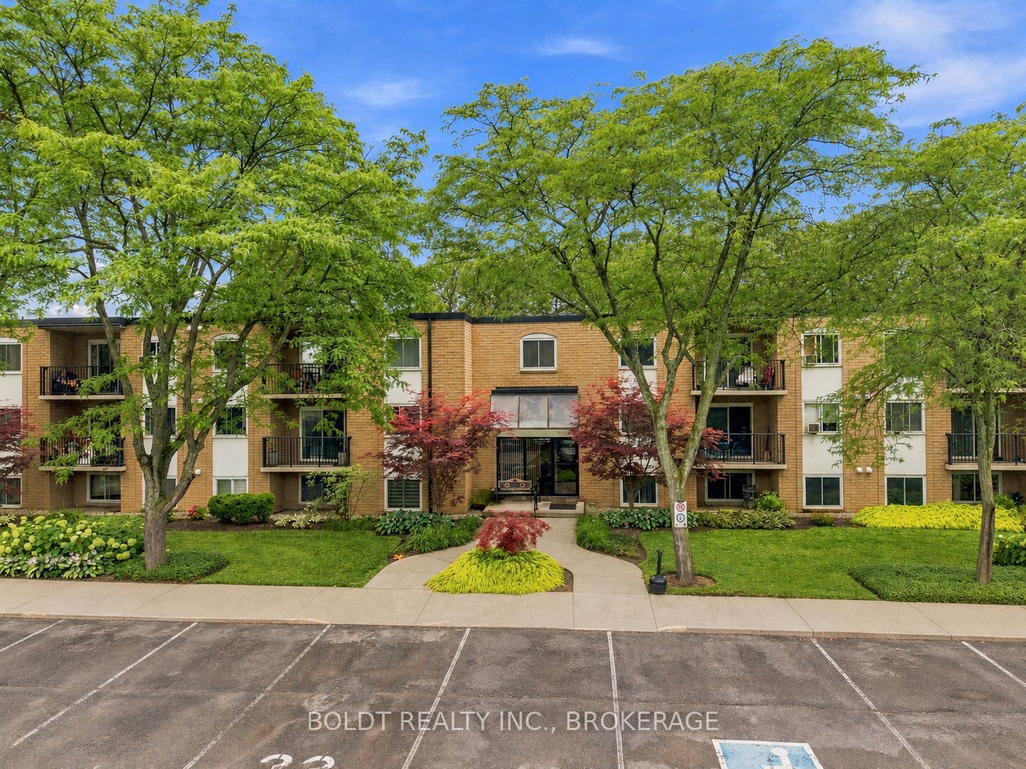 6 Westlake Lane 110