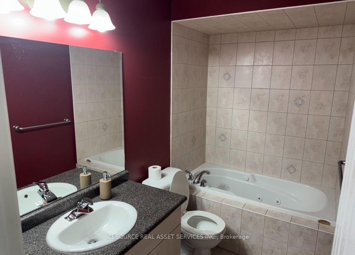 1799 Castleton Avenue Property Photo 12