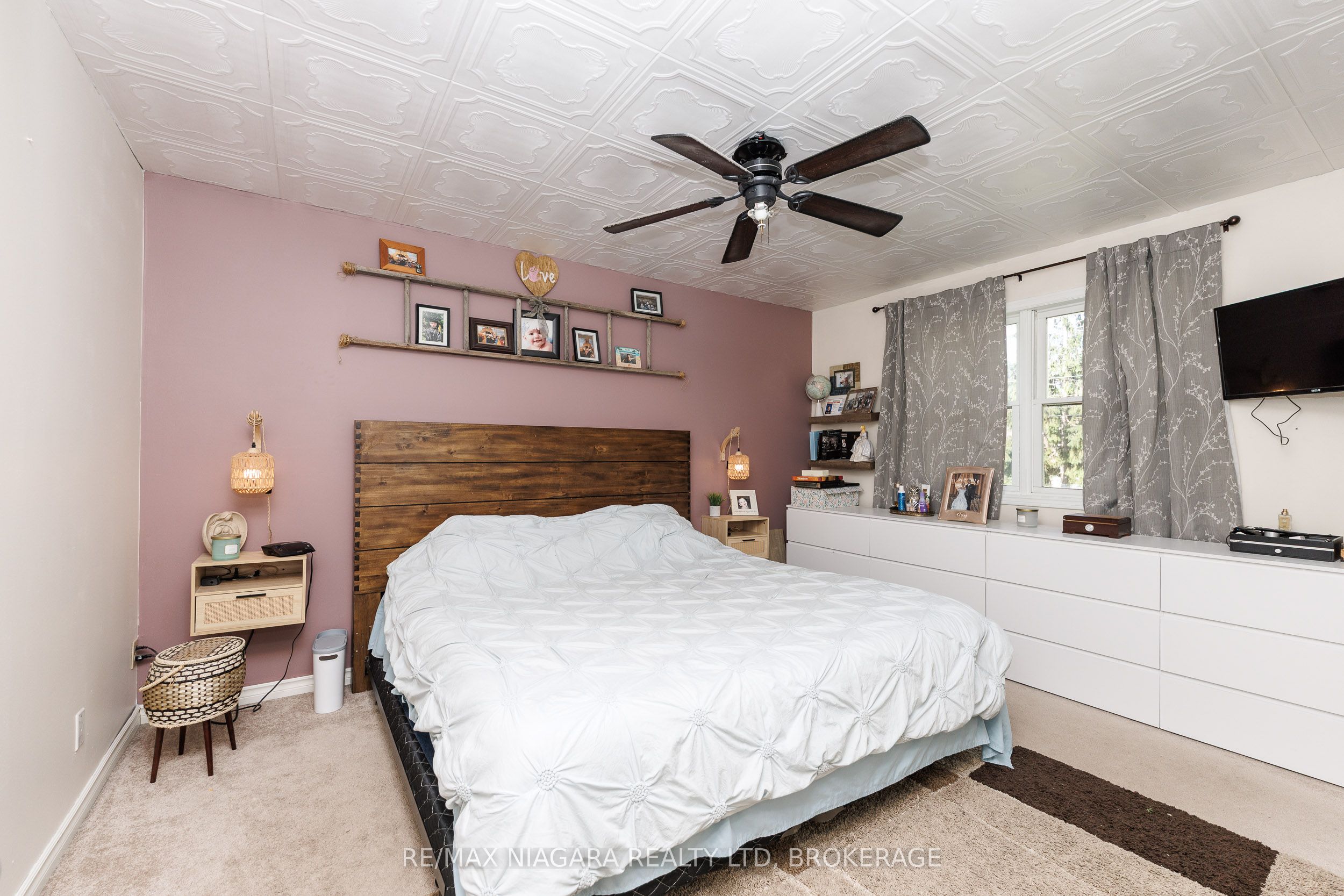 88 Pleasant Avenue N Property Photo 14
