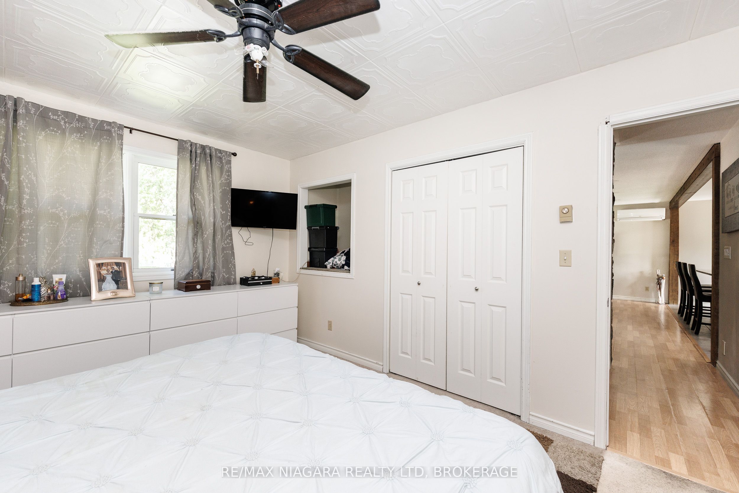 88 Pleasant Avenue N Property Photo 15