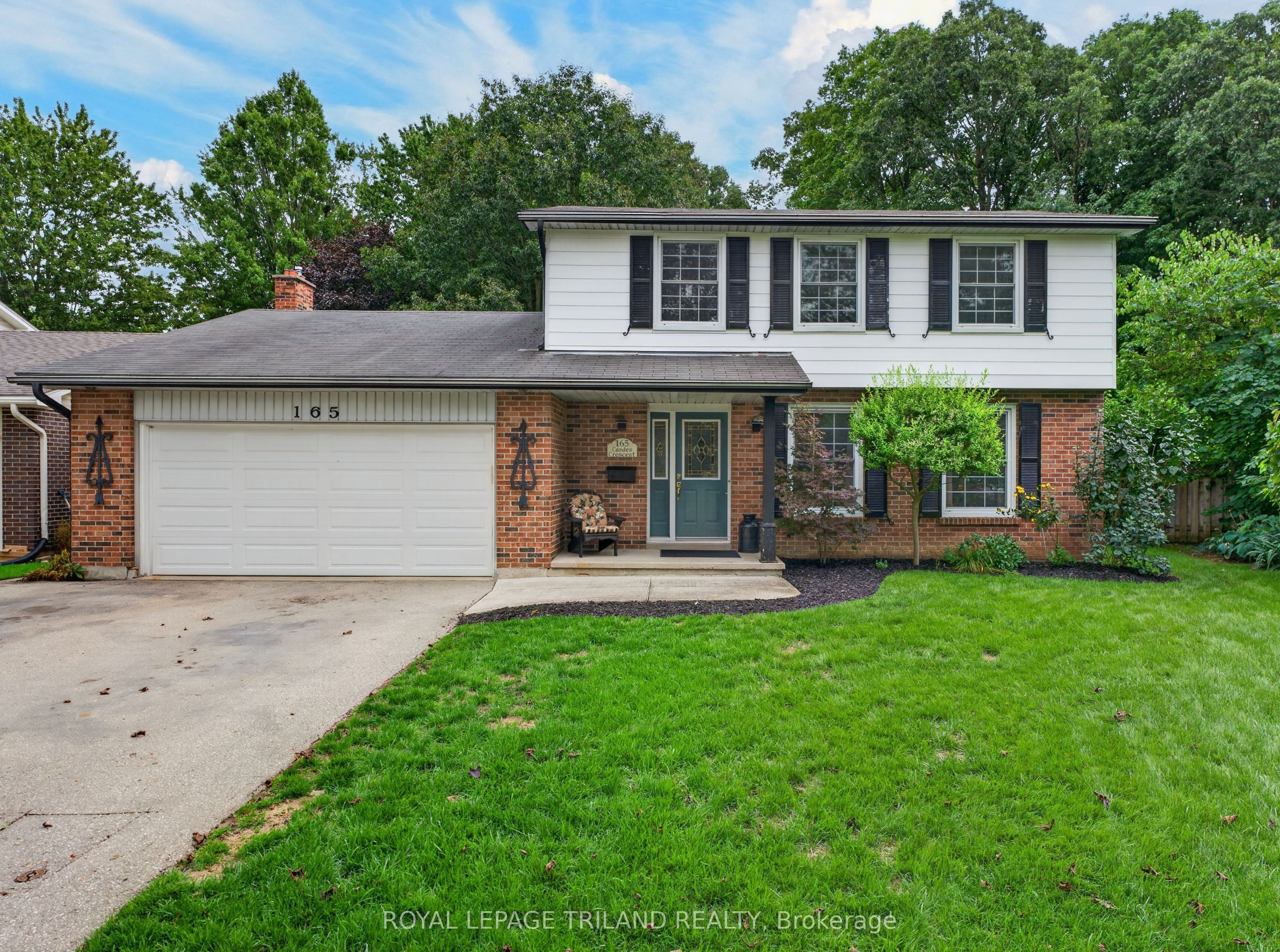 165 Camden Crescent Property Photo 1