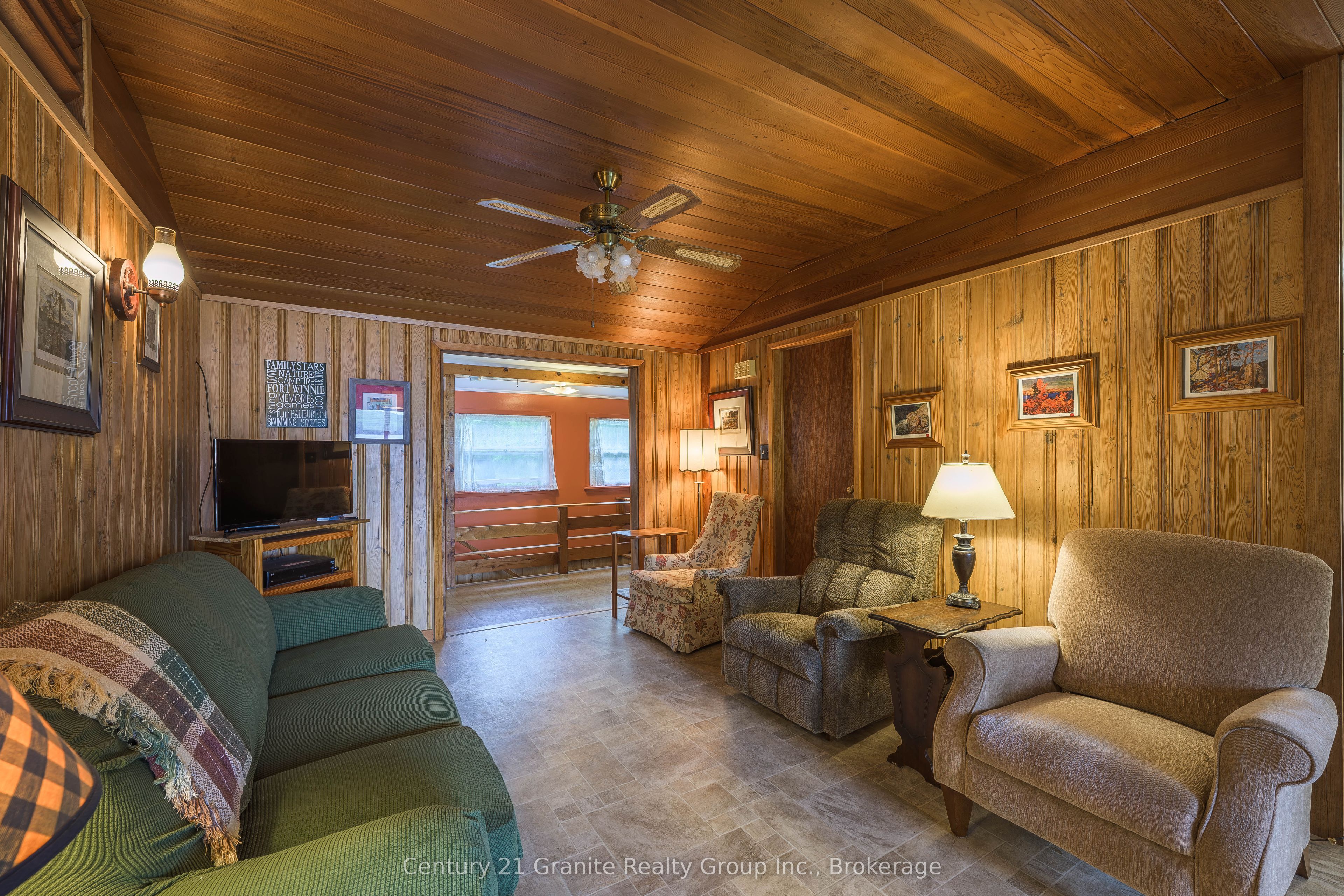 1401 Hodgson Road Property Photo 8
