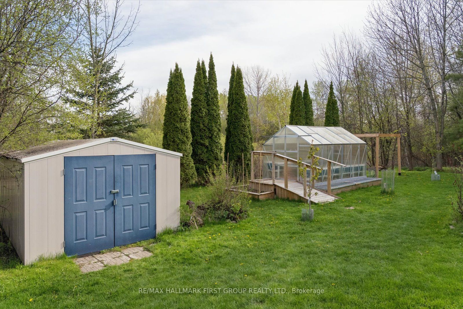 2720 Castle Hill Drive Property Photo 35