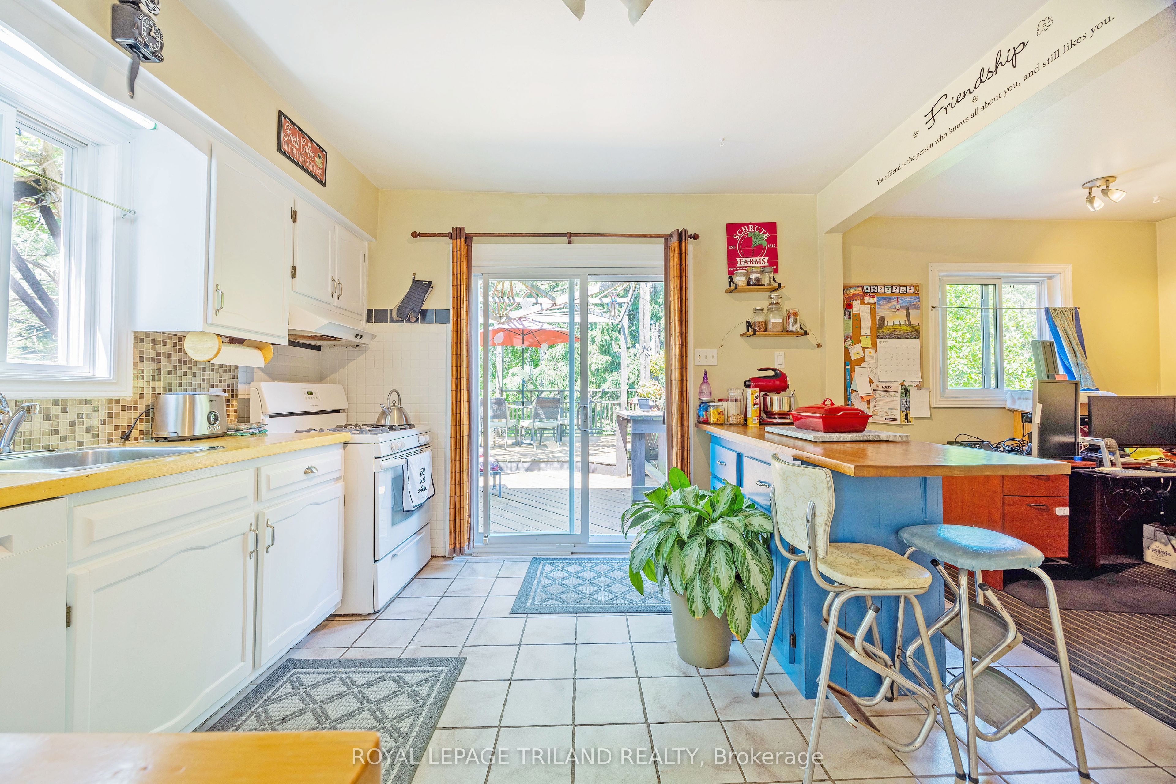 29 Oliver Street Property Photo 12
