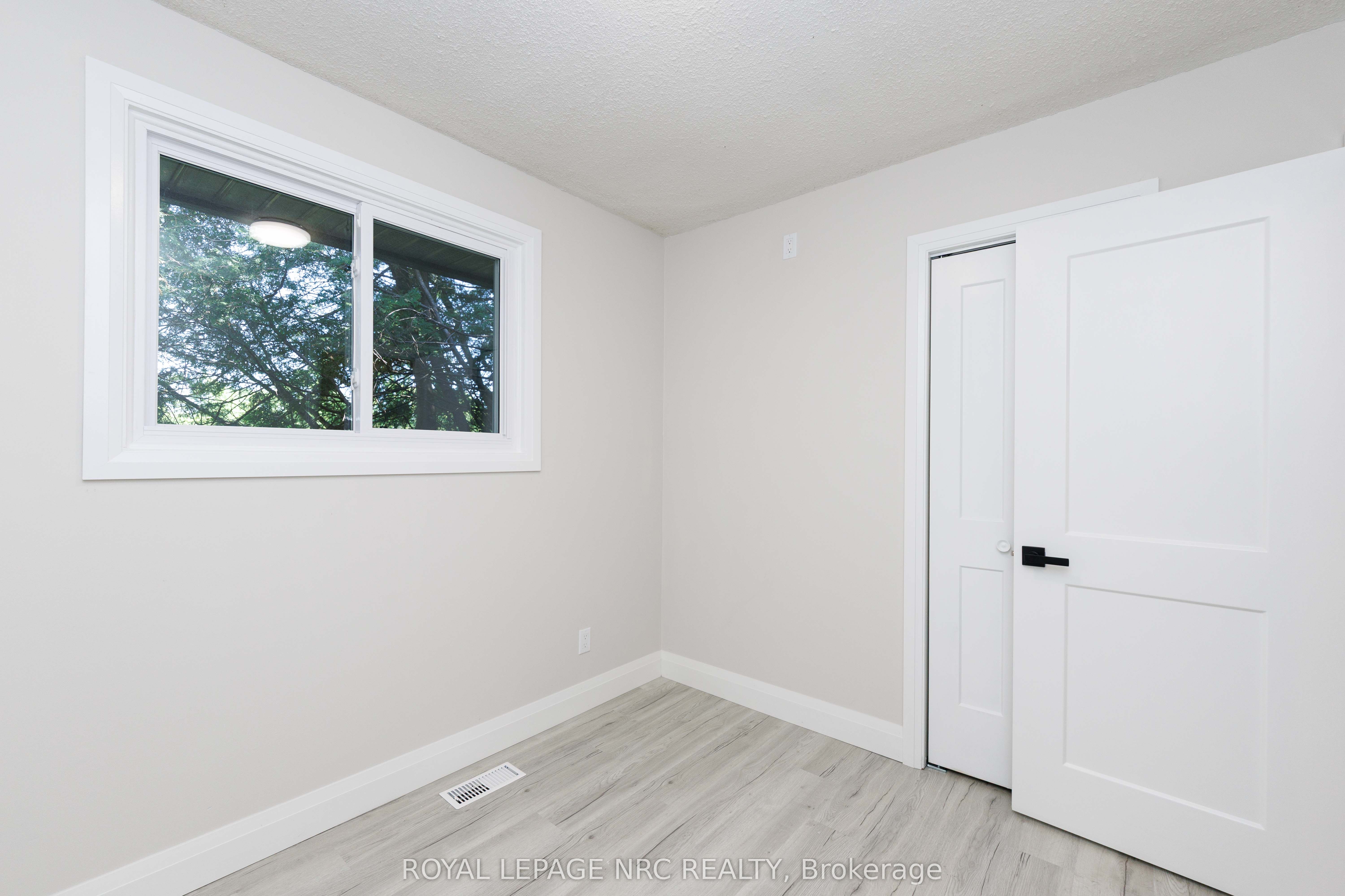 3265 Addison Avenue Property Photo 11