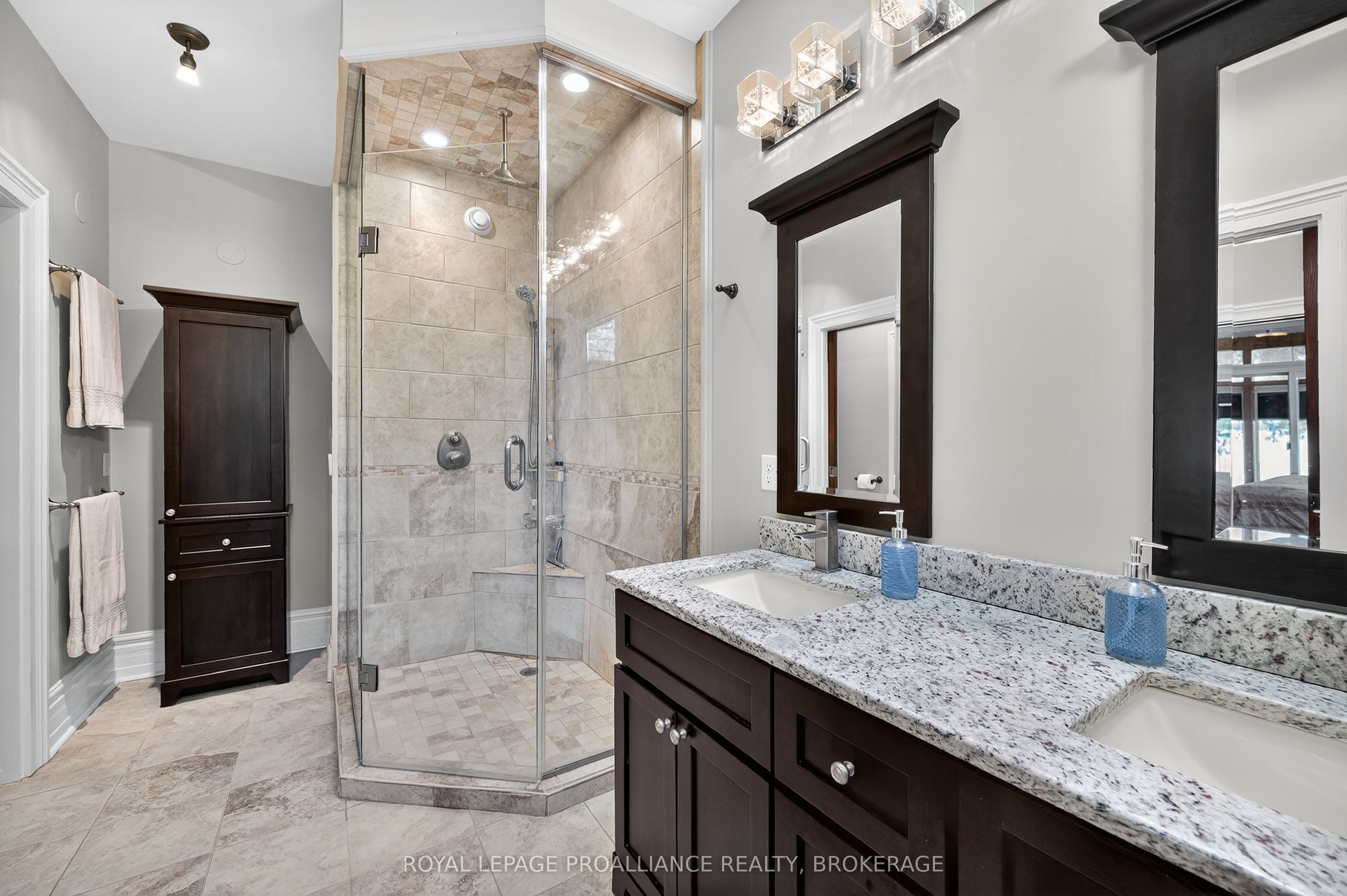 147 1000 Island Parkway Property Photo 21