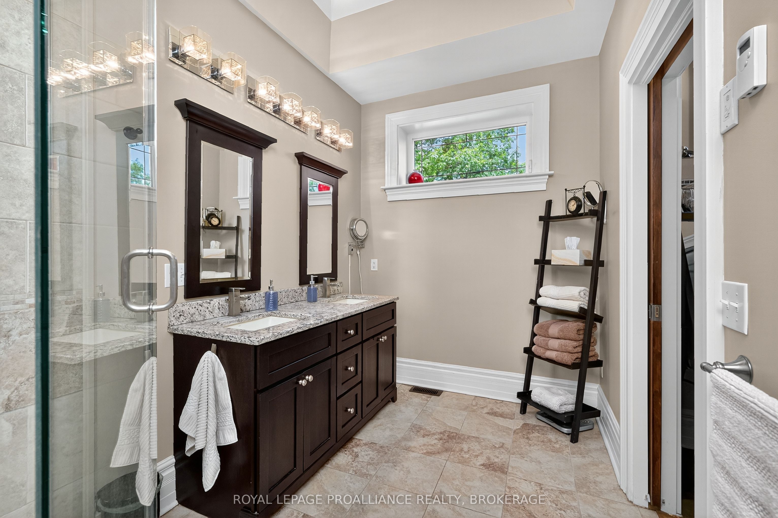 147 1000 Island Parkway Property Photo 22