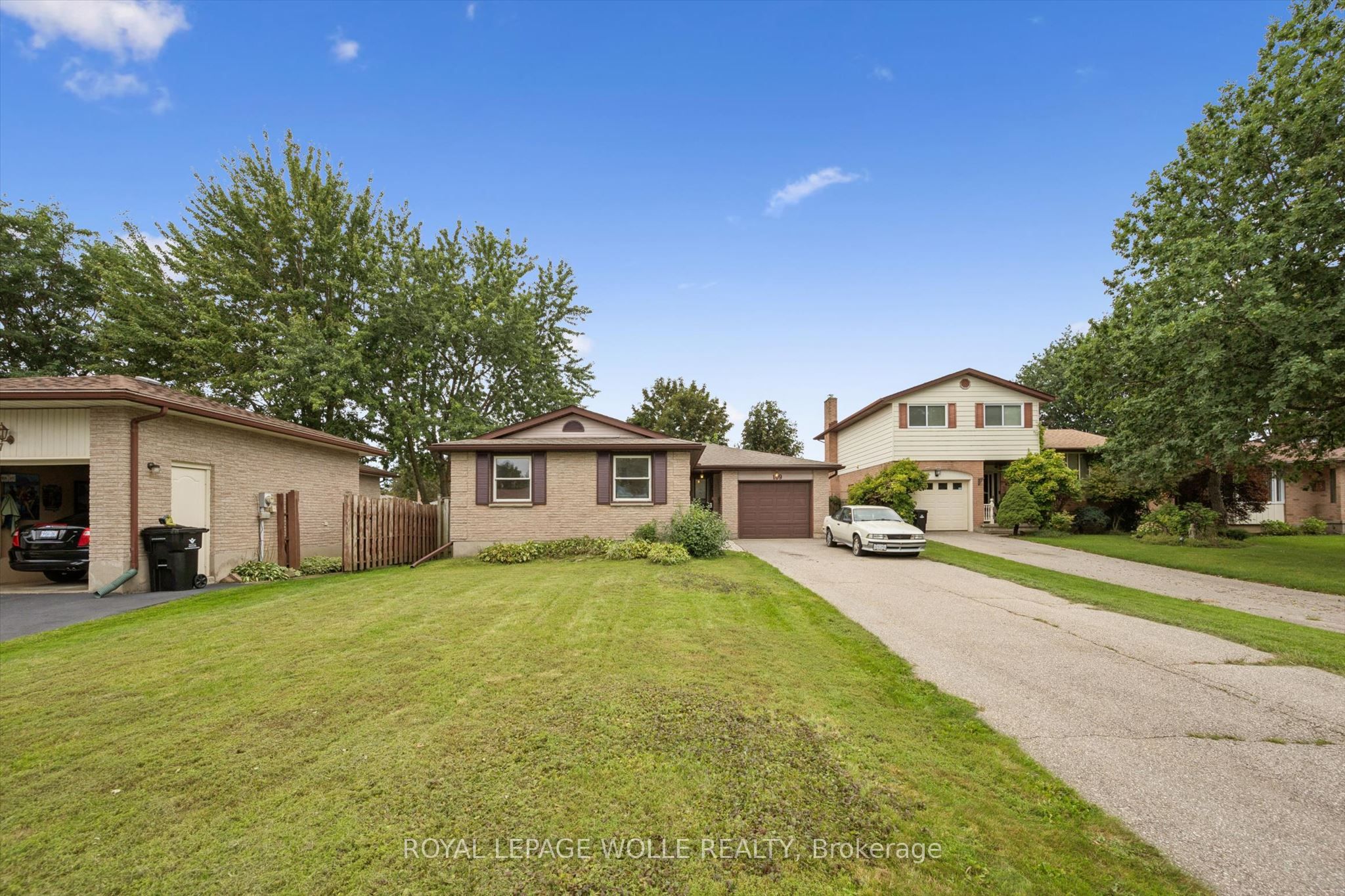 109 Deerberry Place Property Photo 4