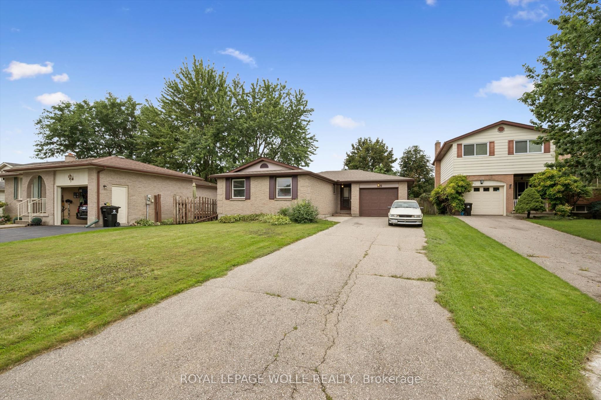 109 Deerberry Place Property Photo 5