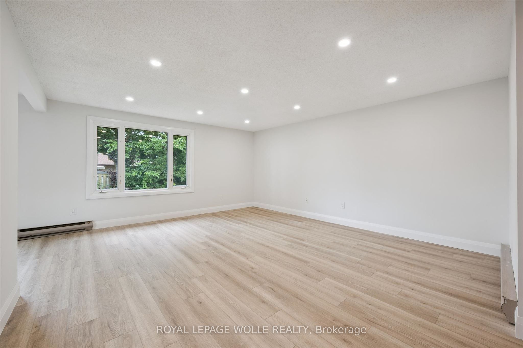109 Deerberry Place Property Photo 12