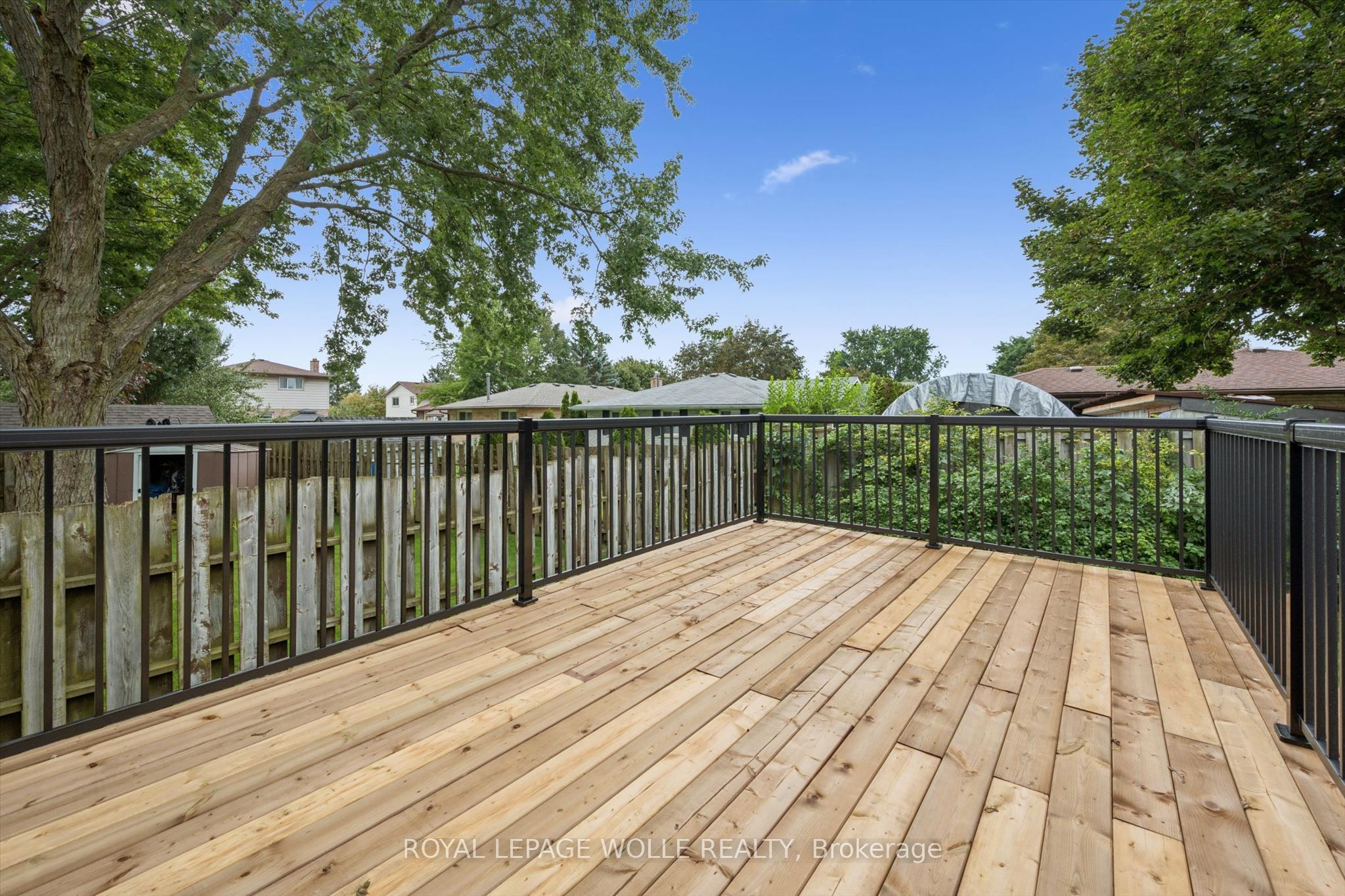109 Deerberry Place Property Photo 40