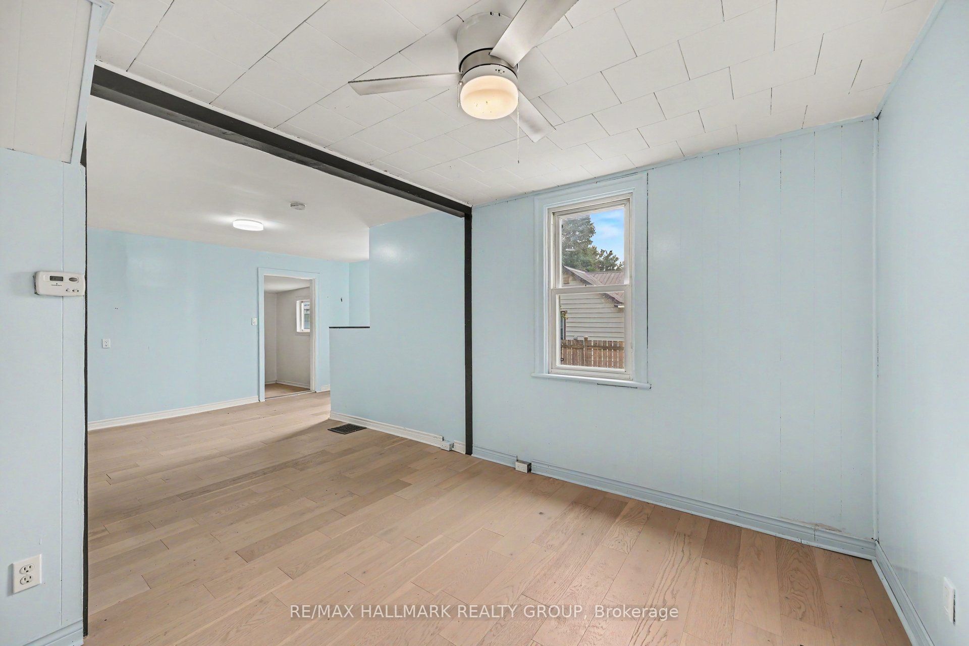 617 Roy Street W Property Photo 9