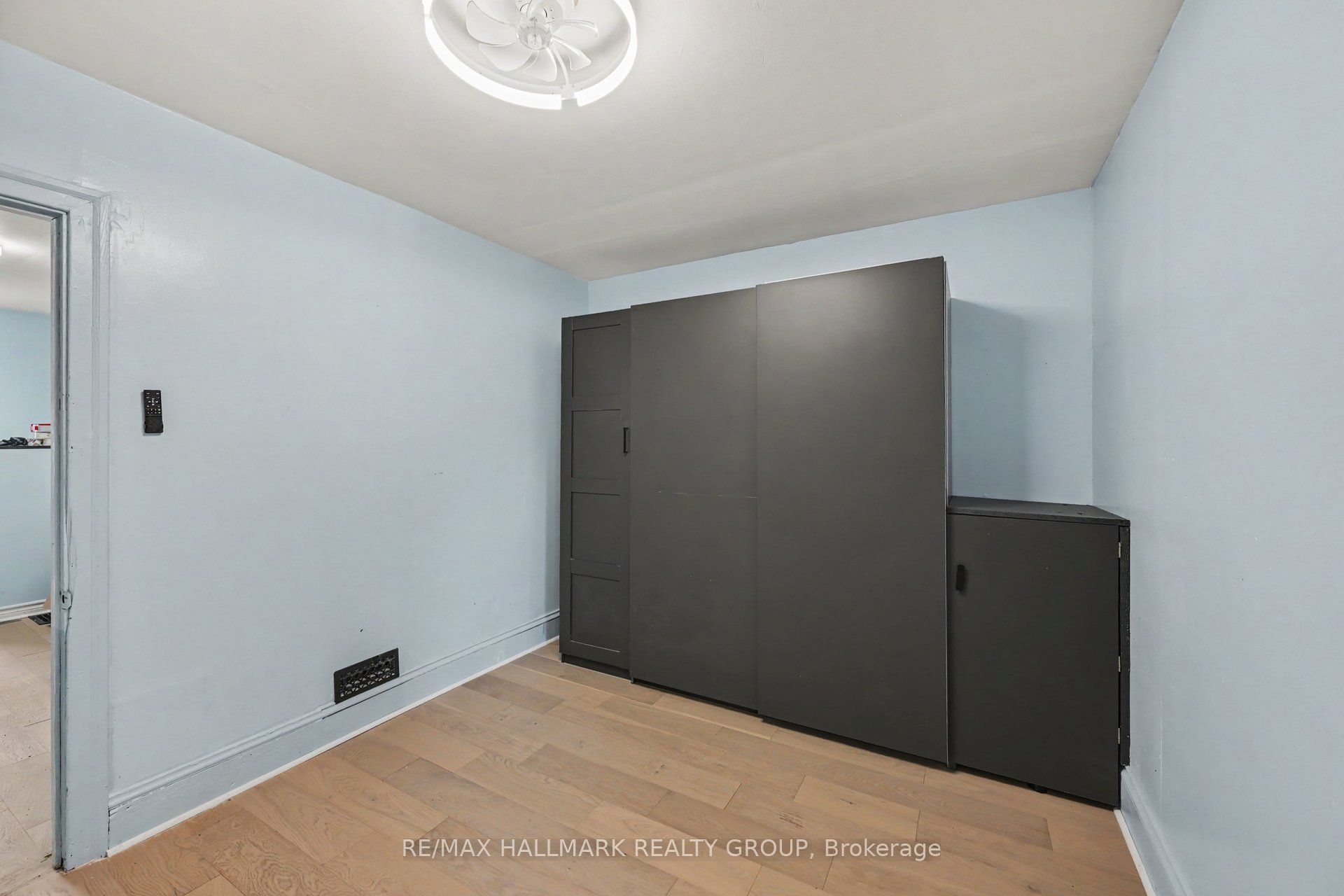 617 Roy Street W Property Photo 18