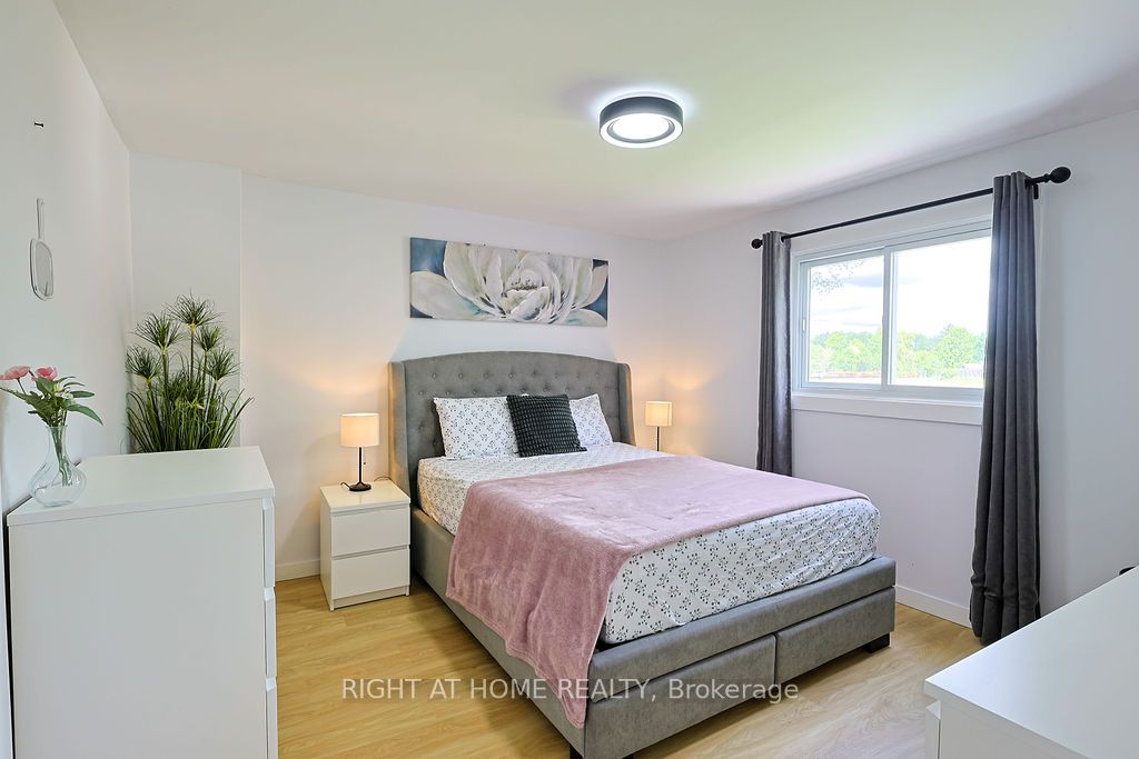 208 Admiral Drive Property Photo 18