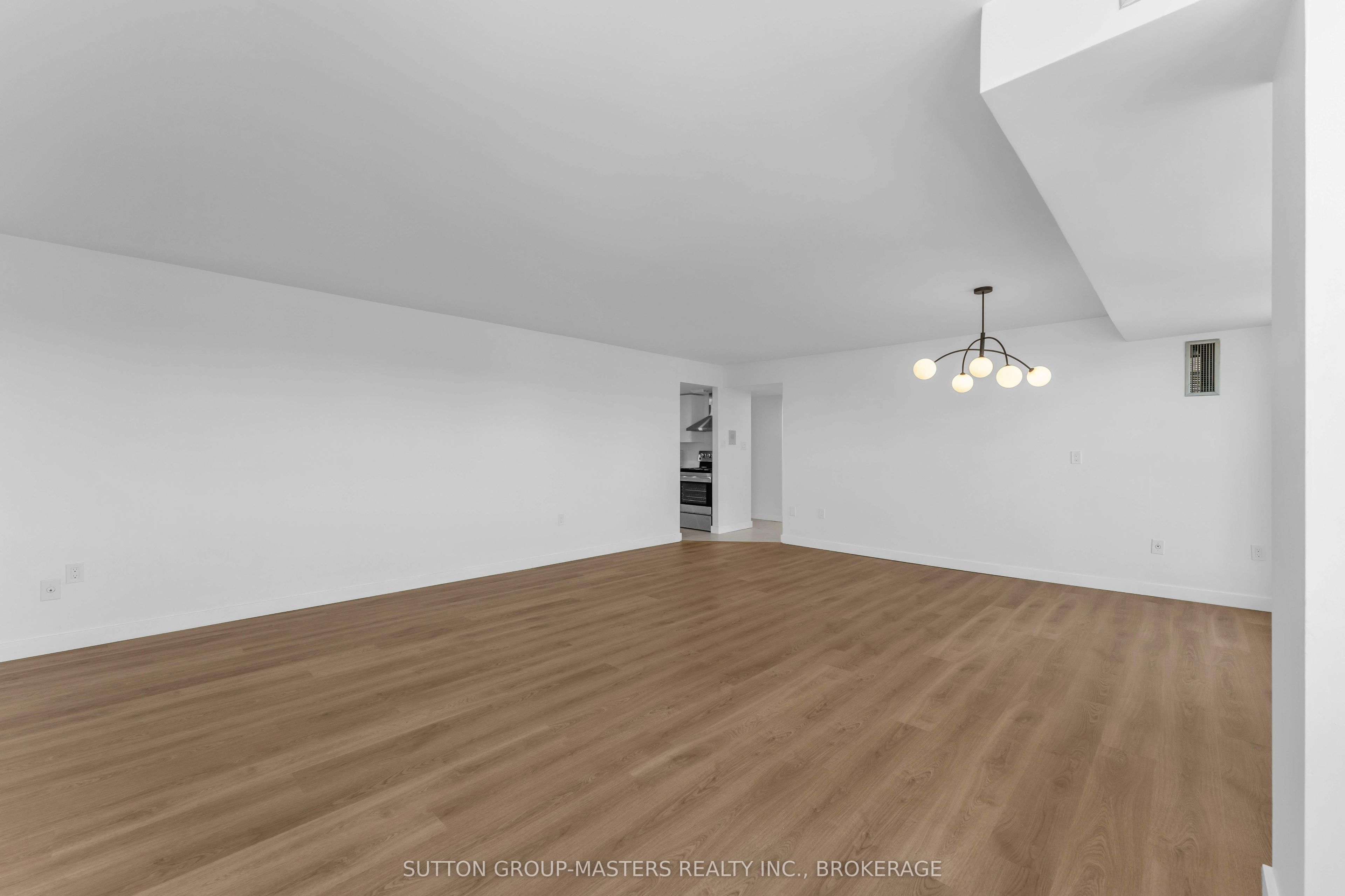 165 Ontario Street 801 Property Photo 23