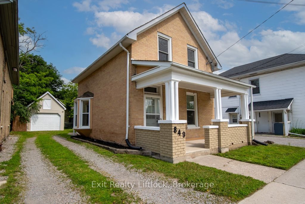 849 Water Street Property Photo 2