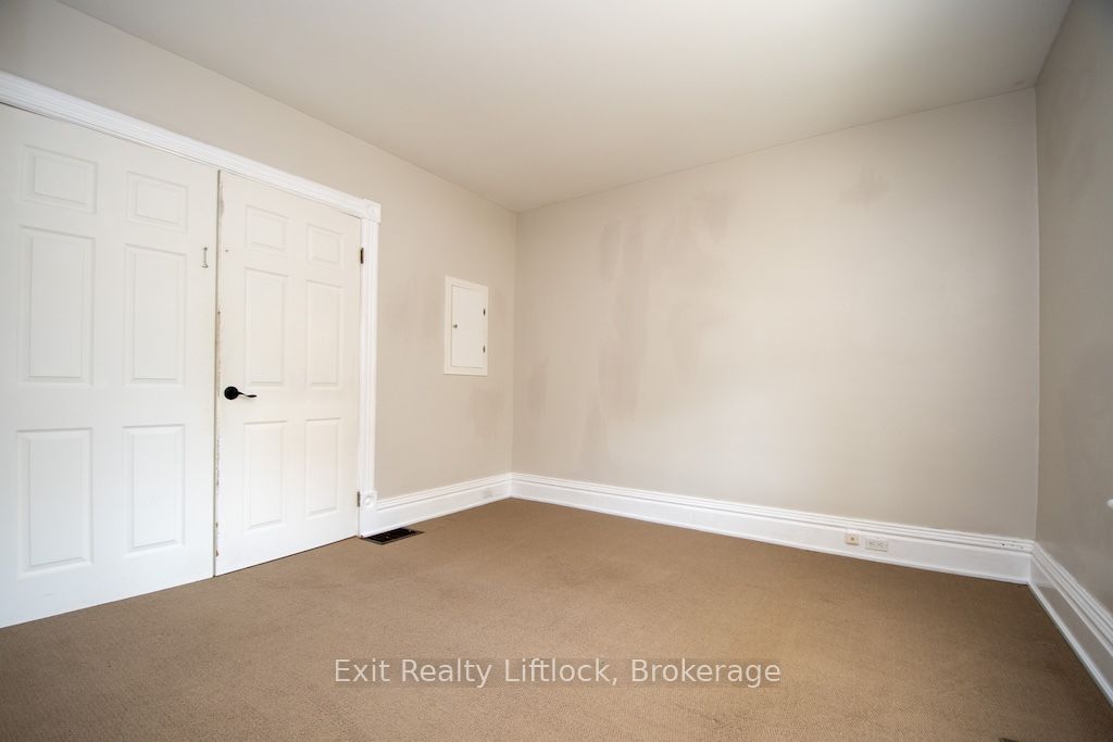 849 Water Street Property Photo 14