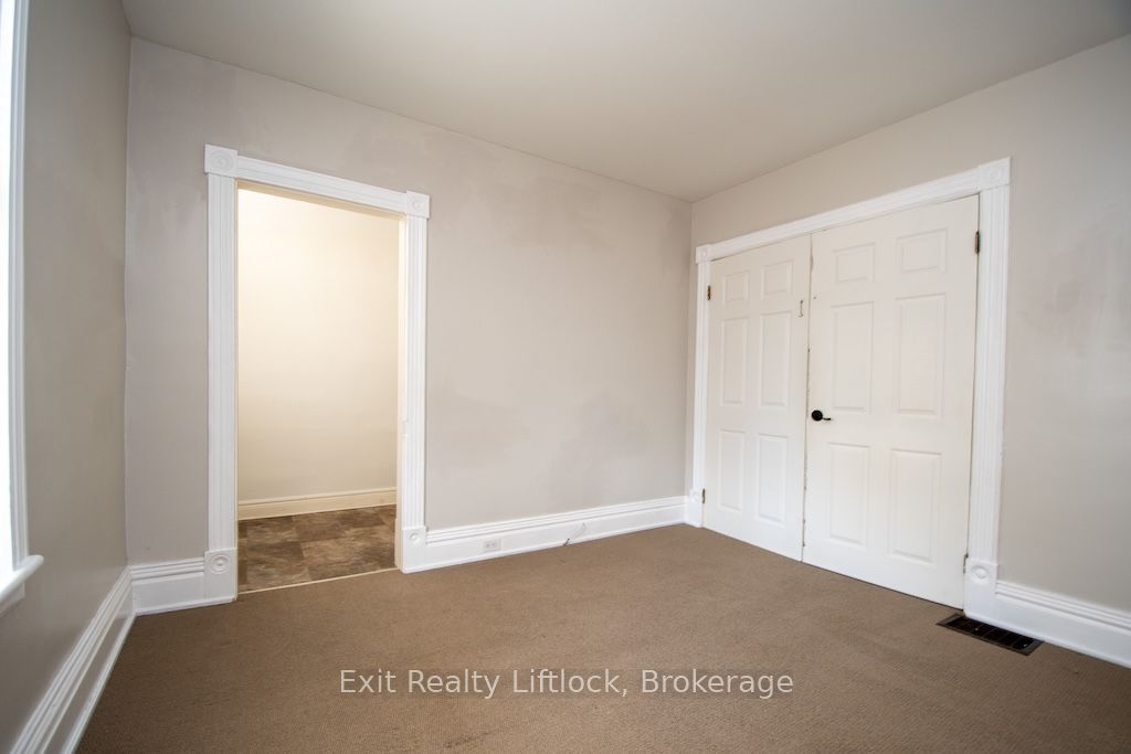 849 Water Street Property Photo 16