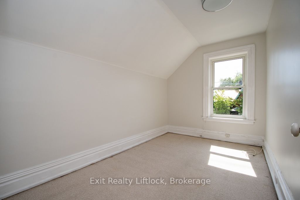 849 Water Street Property Photo 17
