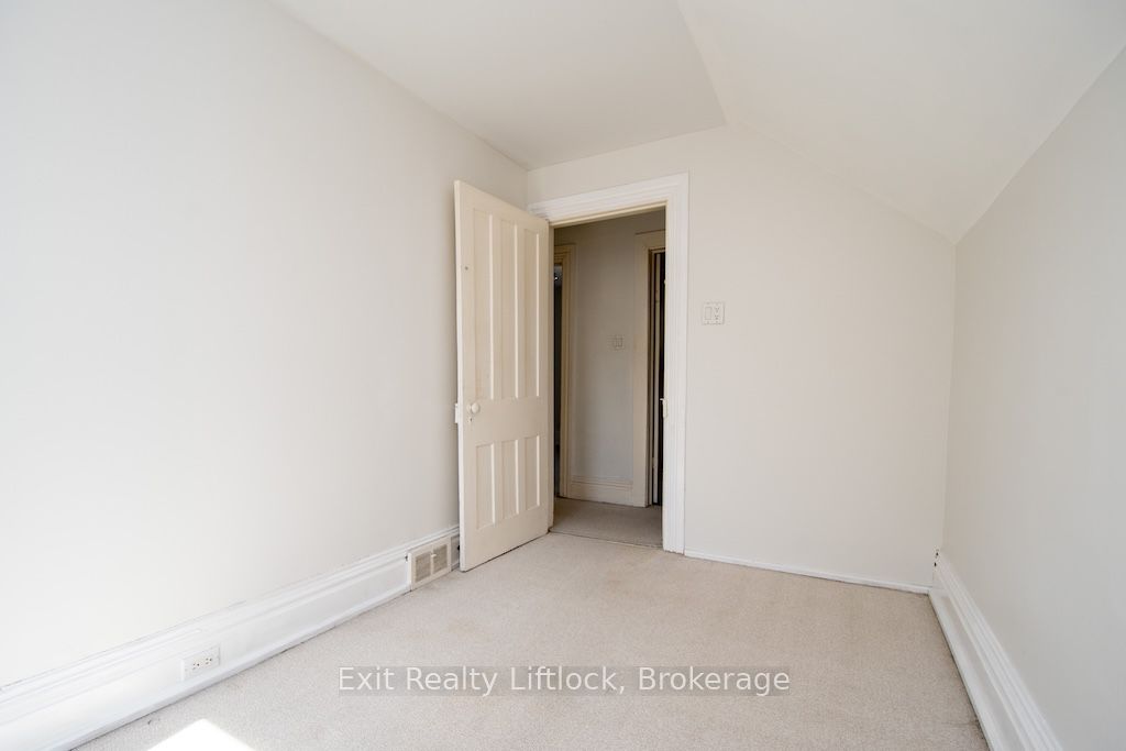 849 Water Street Property Photo 18