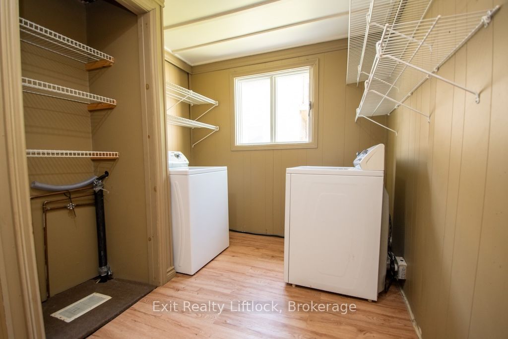 849 Water Street Property Photo 26
