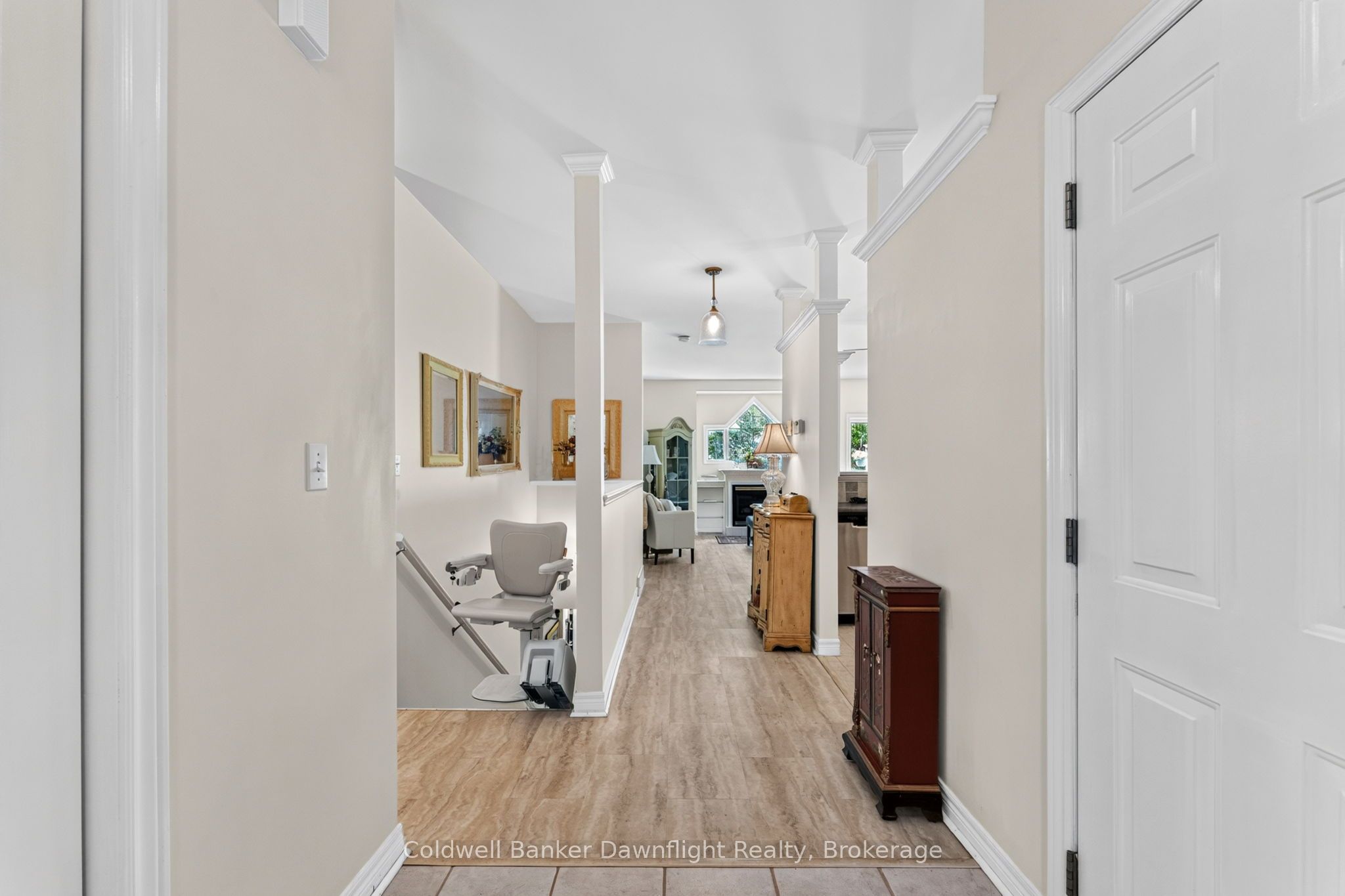 7 Brookside Place Property Photo 4