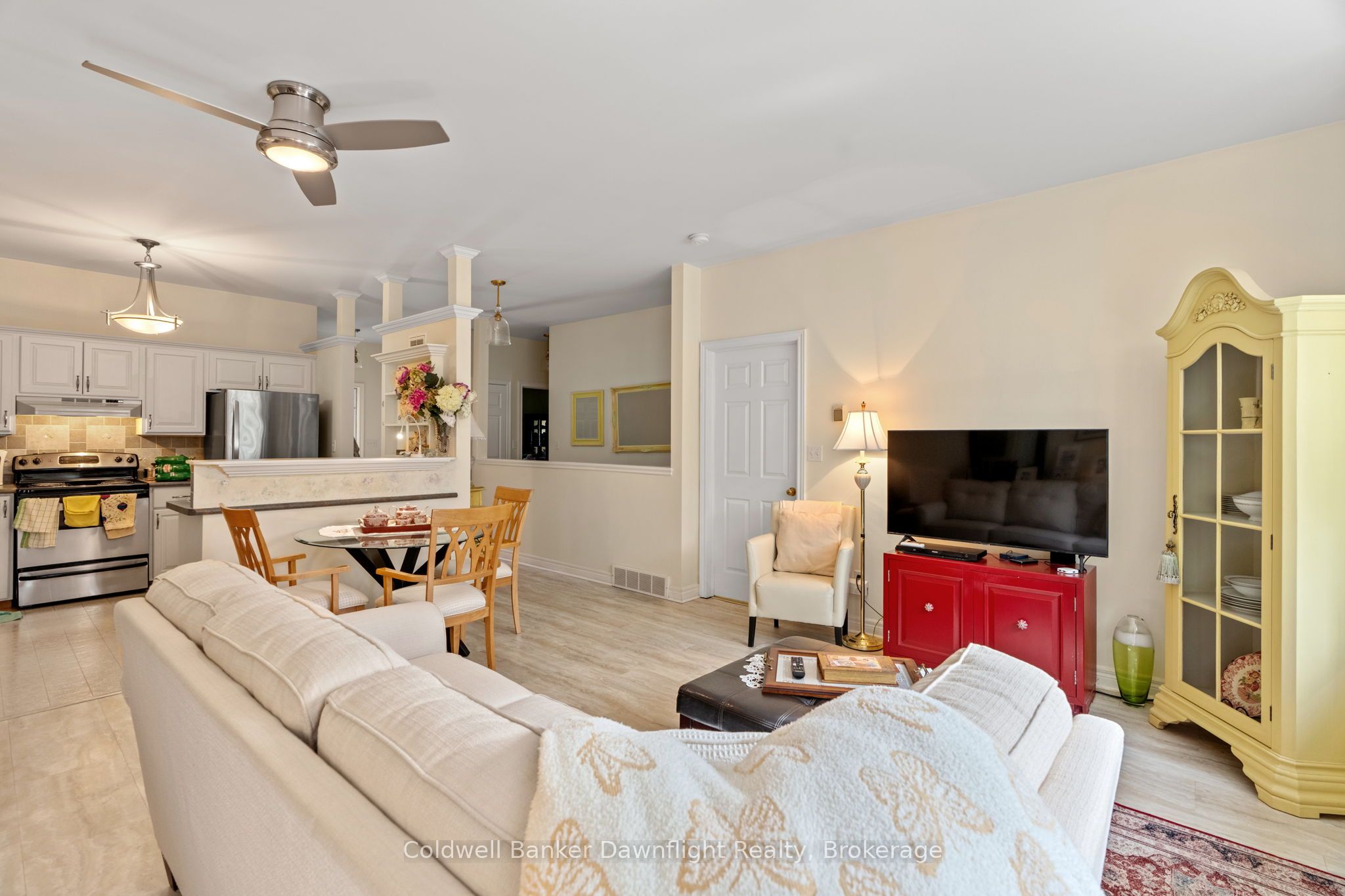 7 Brookside Place Property Photo 9